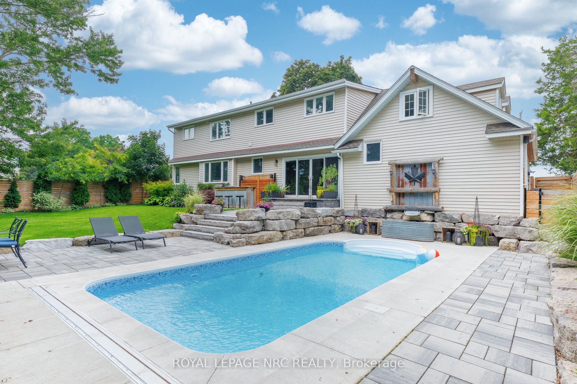 1154 Pelham Road, St. Catharines, ON L2R 6P7