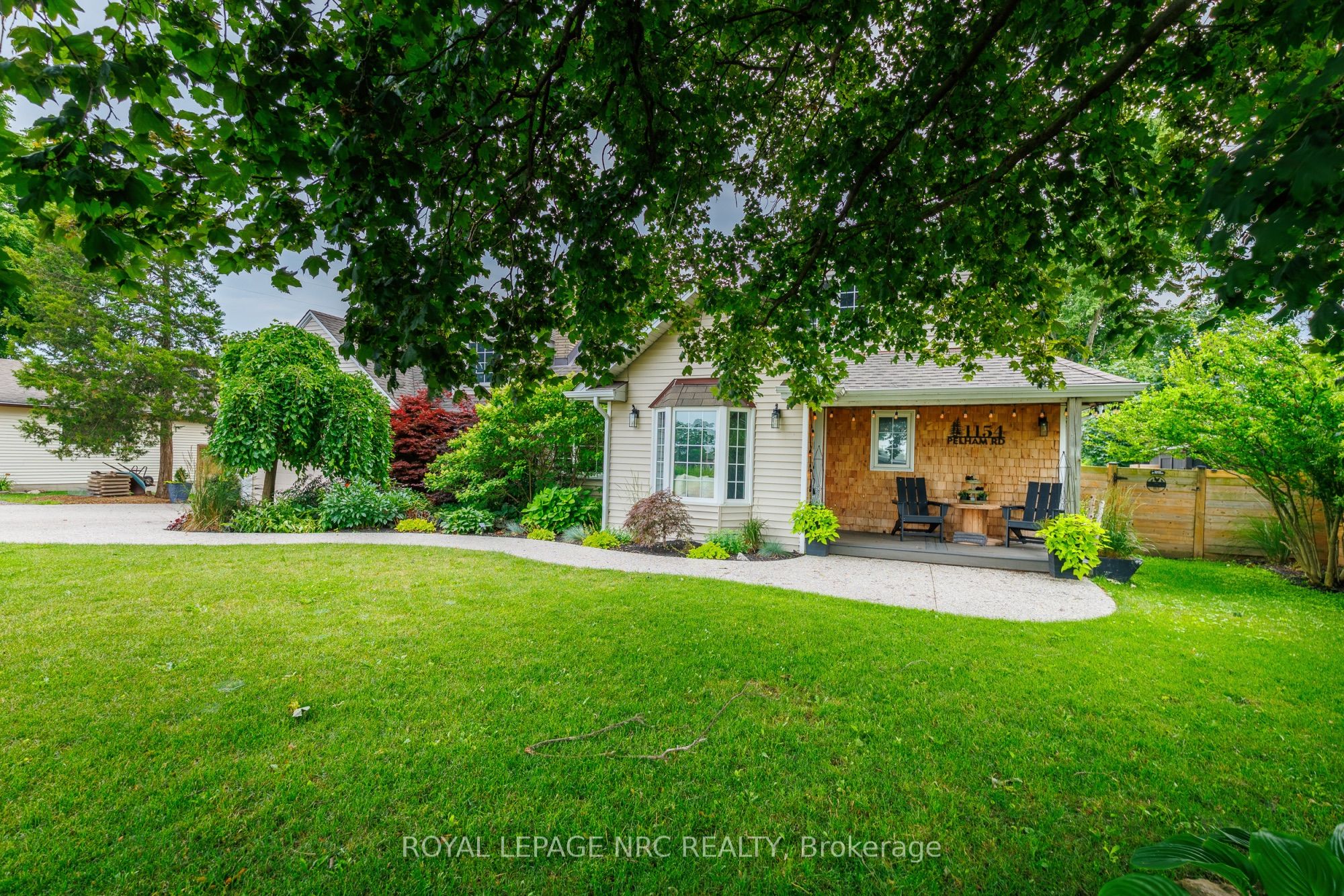 1154 Pelham Road, St. Catharines, ON L2R 6P7 photo 3