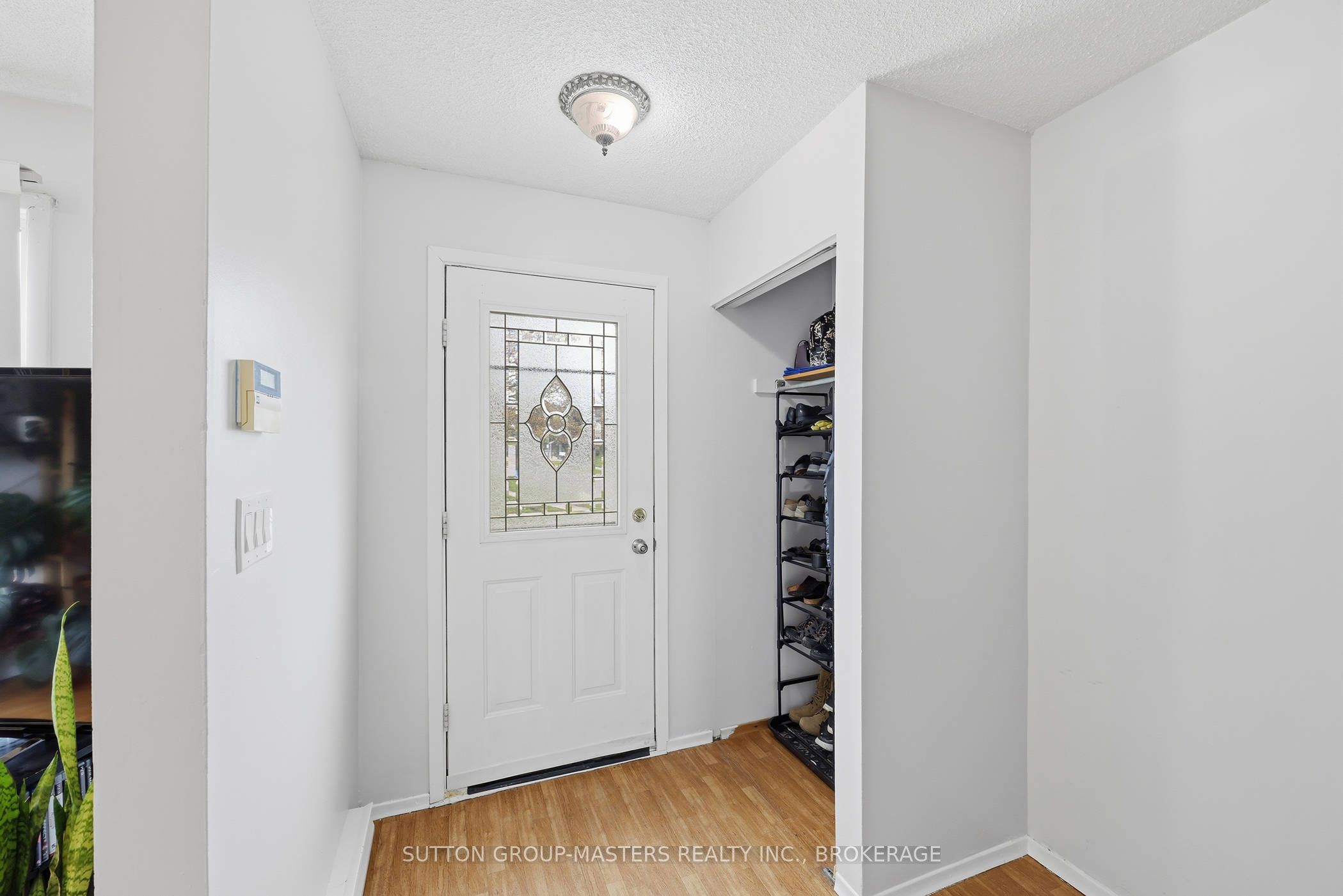182 Rosemund Crescent, Kingston, ON K7M 6Z1 photo 4