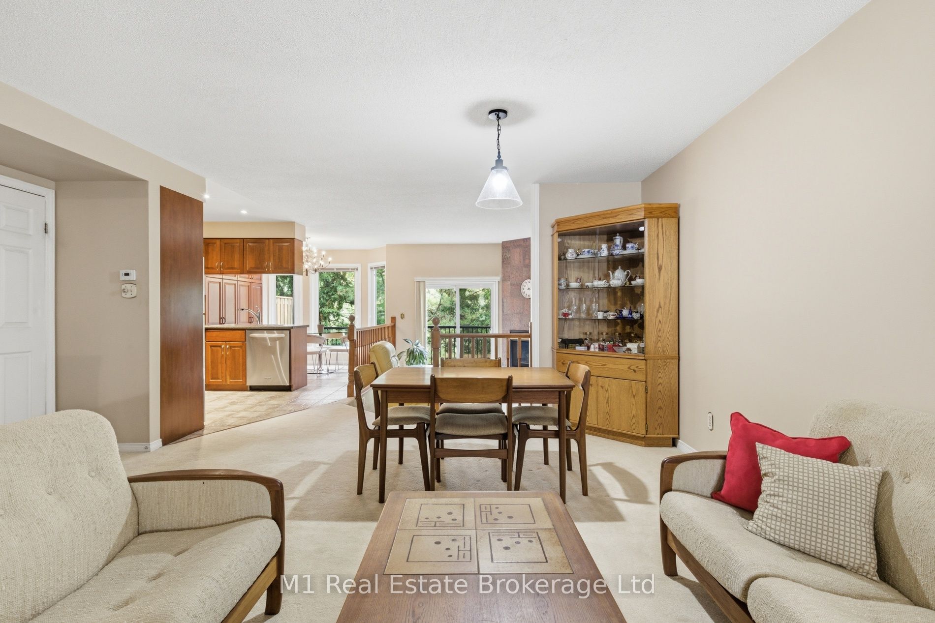 5 Marilyn Drive, Guelph, ON N1H 1G9 photo 4