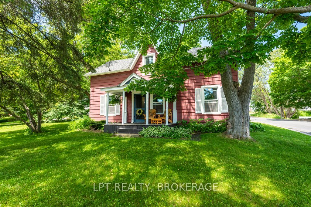 183 Second Street, Loyalist, ON K0H 1G0 photo 2