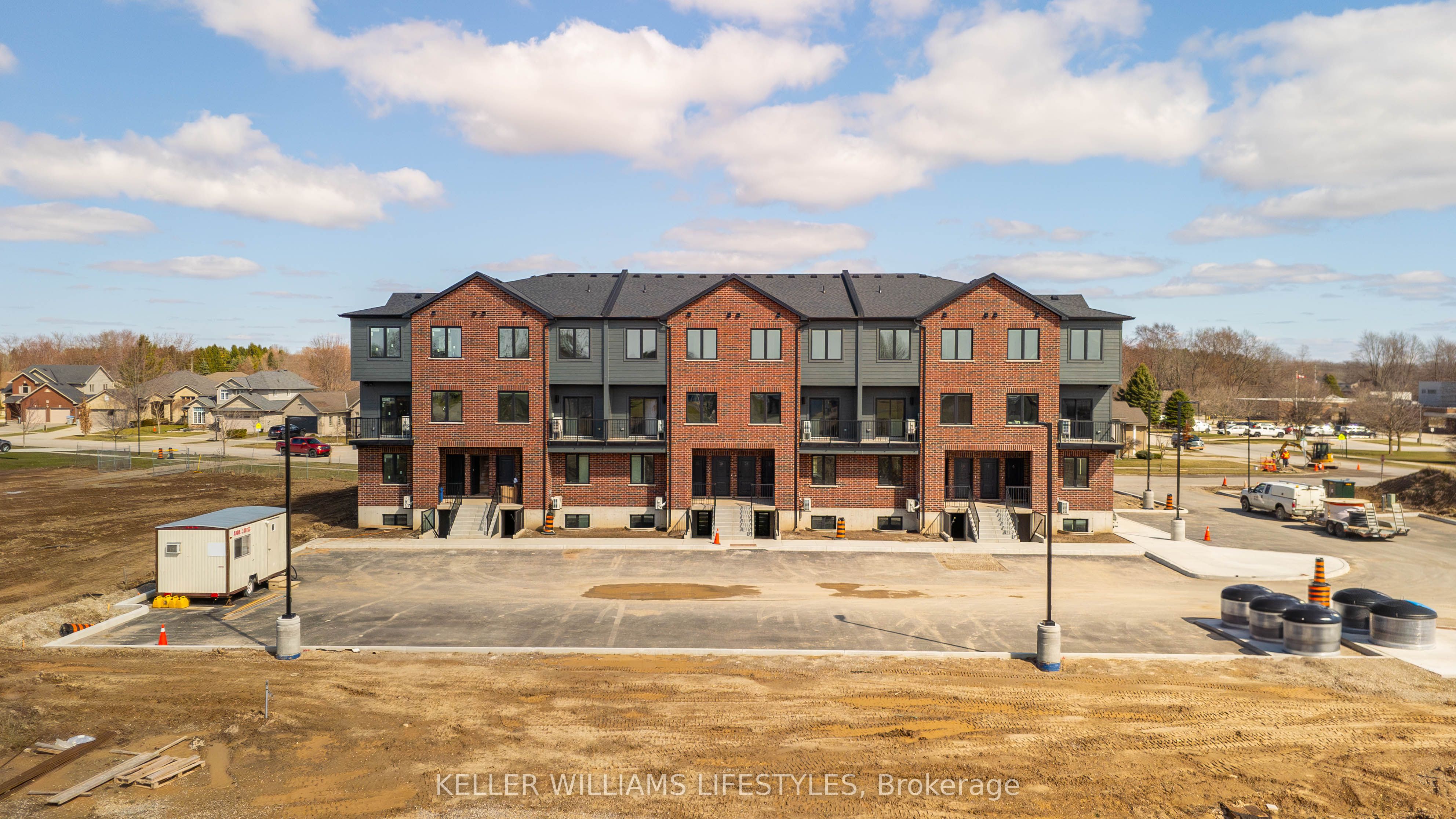 470 Darcy Drive 82, Strathroy-Caradoc, ON N7G 4H4
