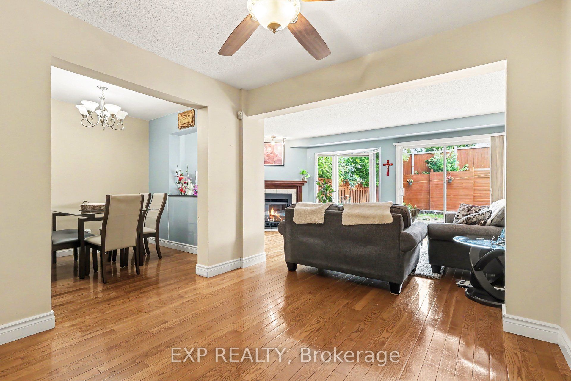 86 Scarlet Court, Hunt Club - South Keys and Area, ON K1T 3R6 photo 4