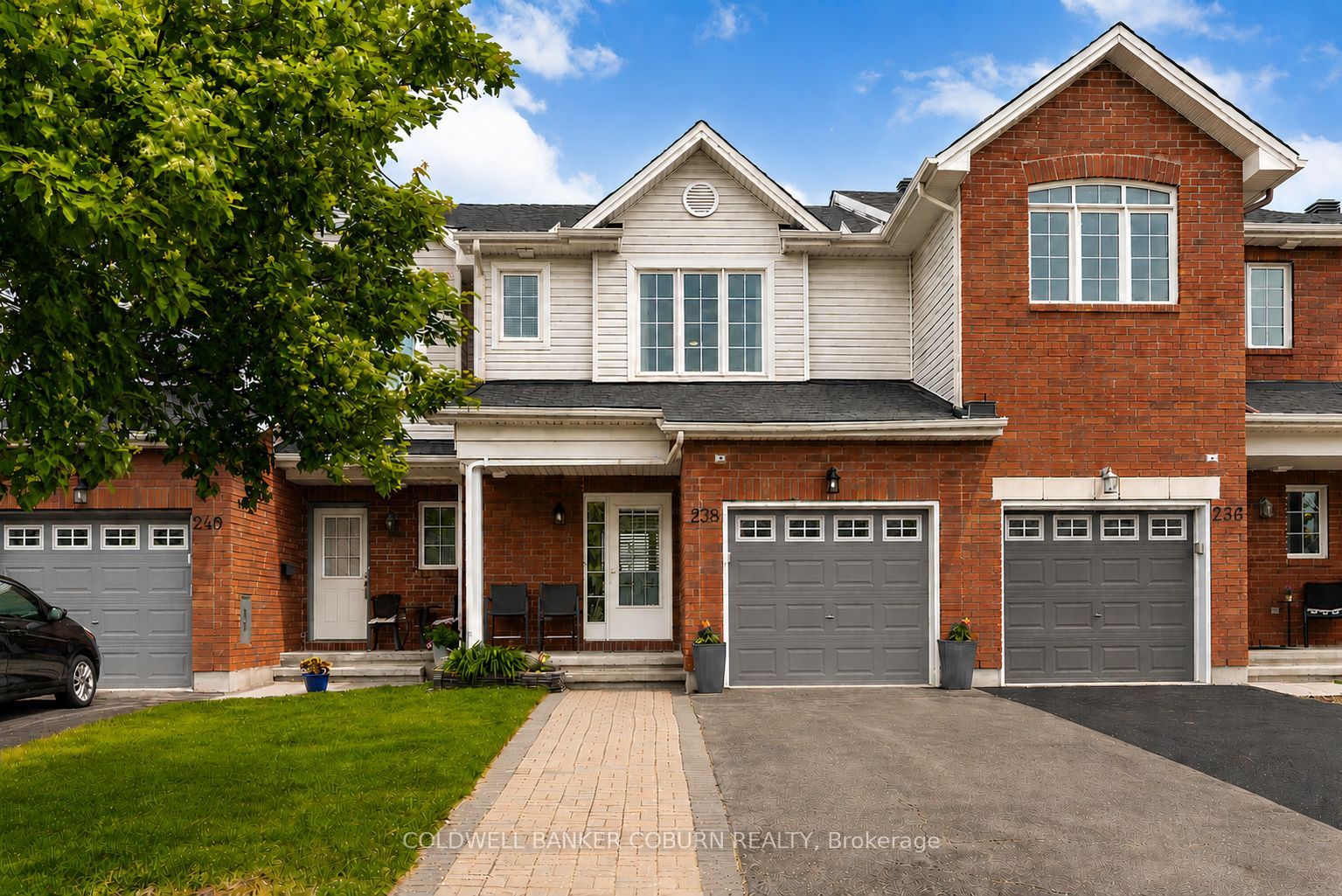 238 Arrita Street, Kanata, ON K2S 0J7