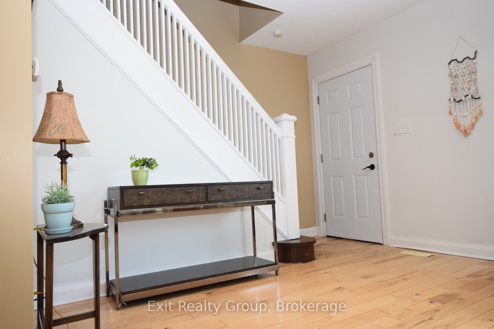 13 Flindall Street, Quinte West, ON K8V 3C9 photo 2