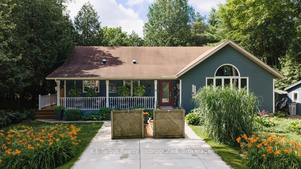 6 David Street E, Bluewater, ON N0M 1G0