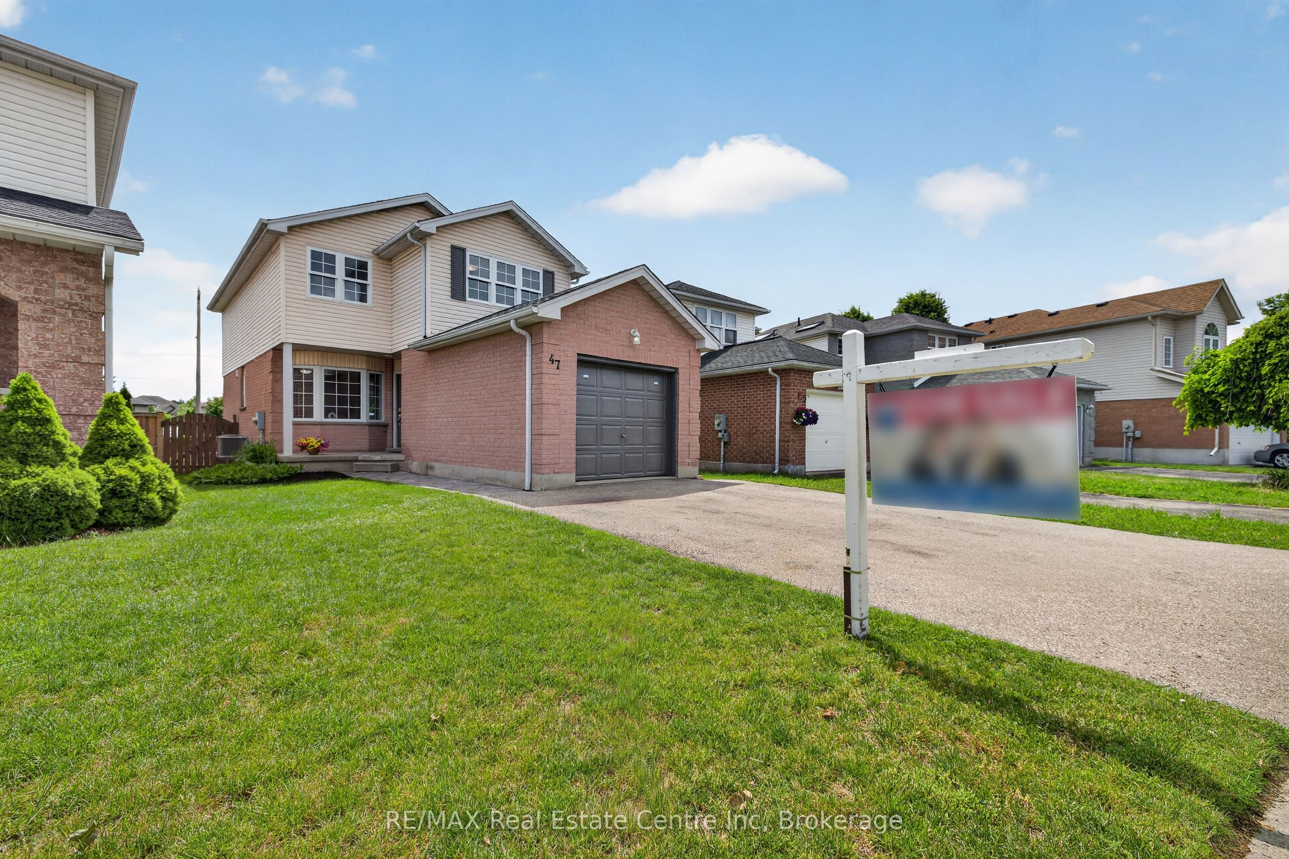 47 Marisa Street, Kitchener, ON N2K 3V8 photo 3