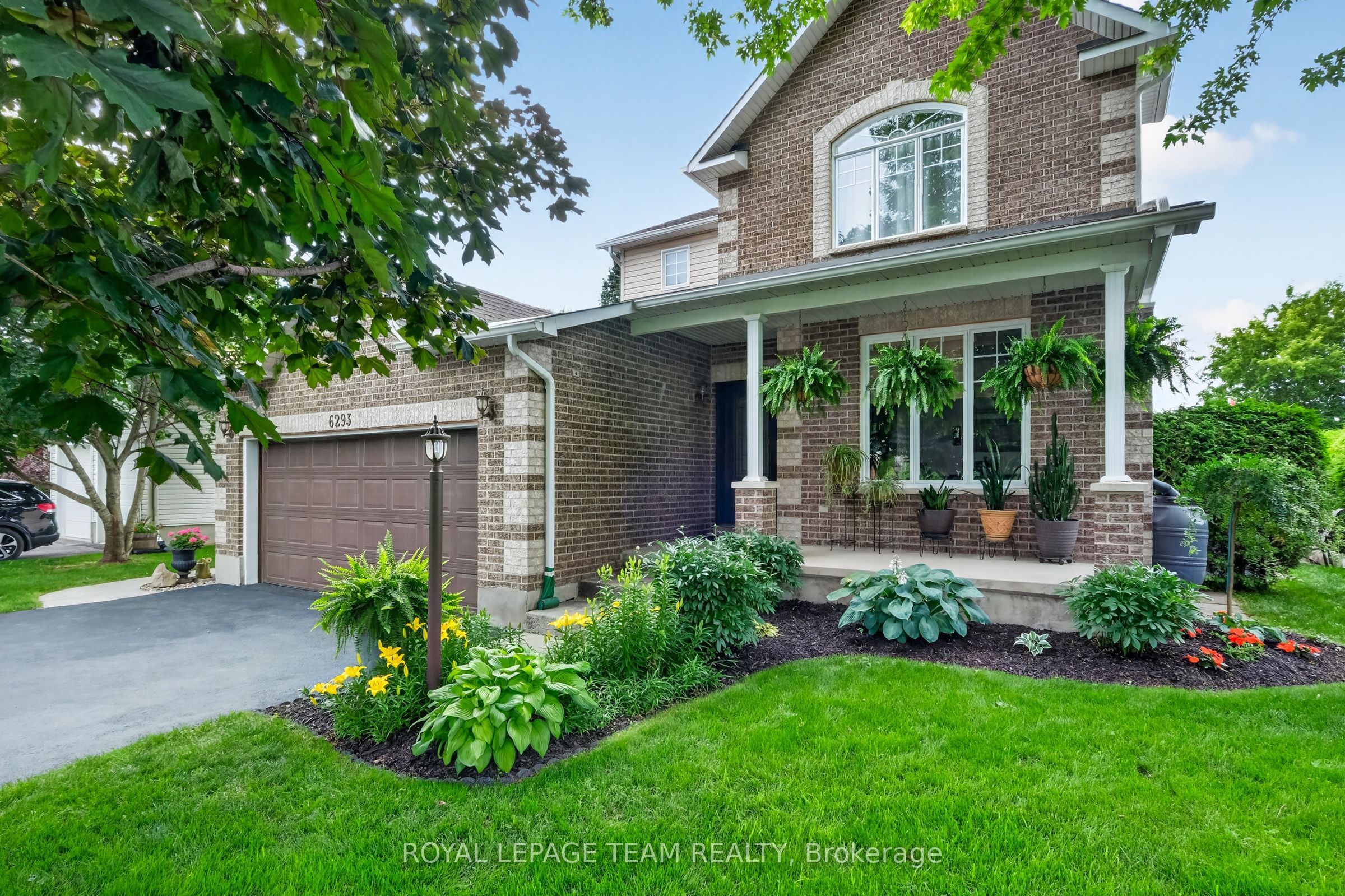 6293 OTTAWA Street W, Stittsville - Munster - Richmond, ON K0A 2Z0 photo 2