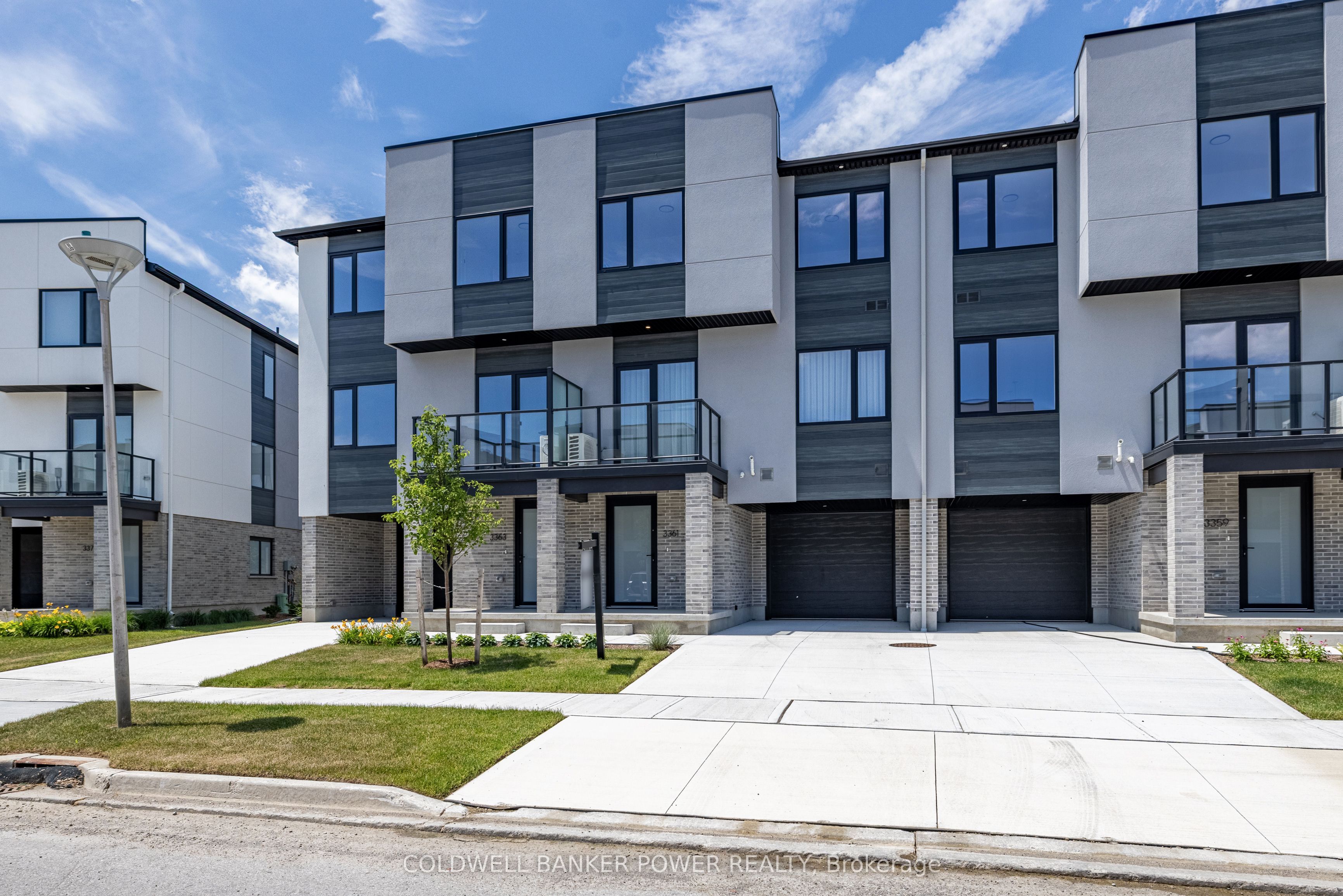 3361 DAVID MILNE Way 30, London South, ON N6L 0B9