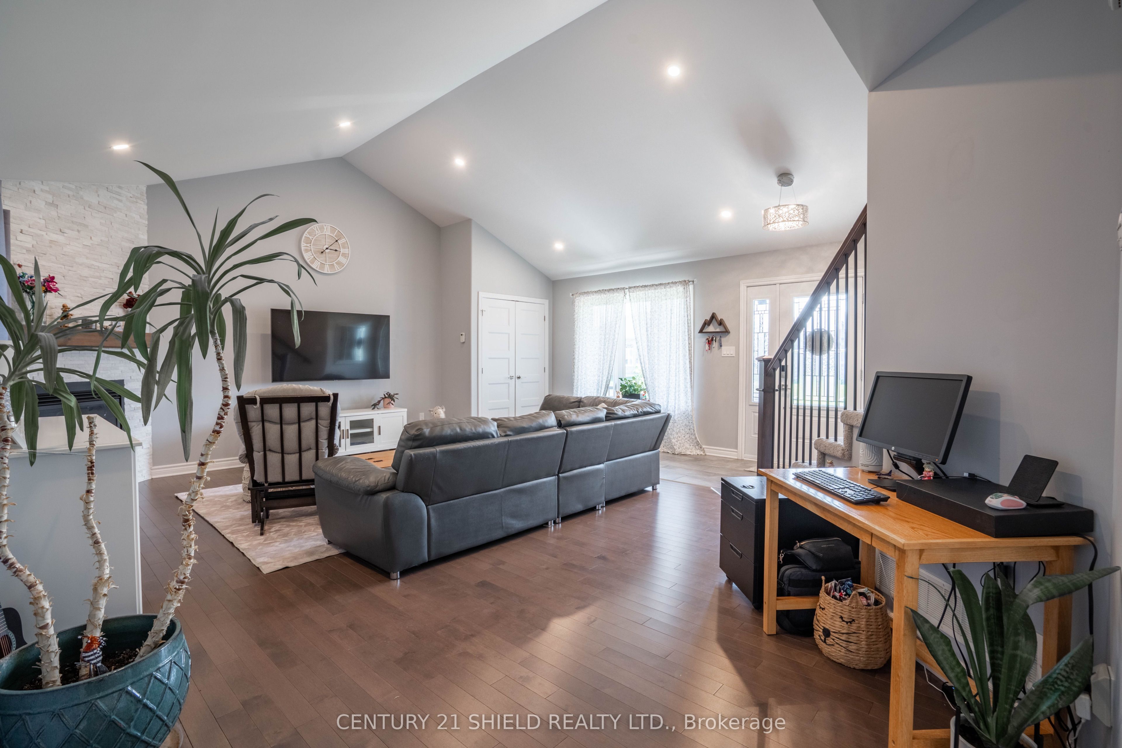 85 Jim Brownell Boulevard, South Stormont, ON K0C 1P0 photo 5