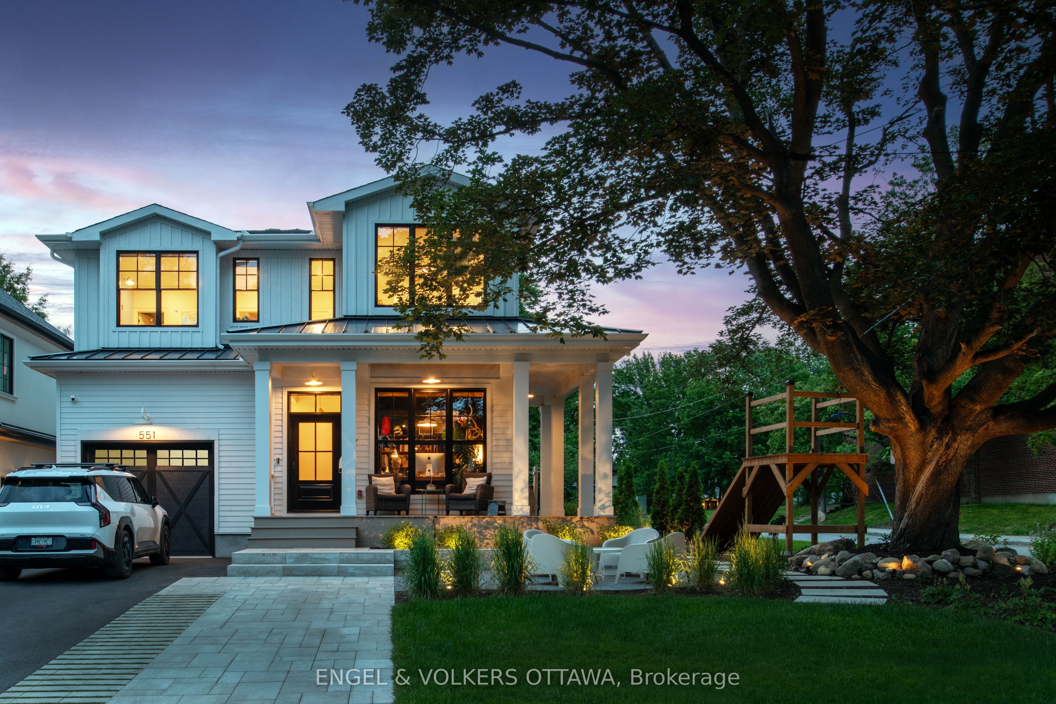 551 Hillcrest Avenue, Carlingwood - Westboro and Area, ON K2A 2N1