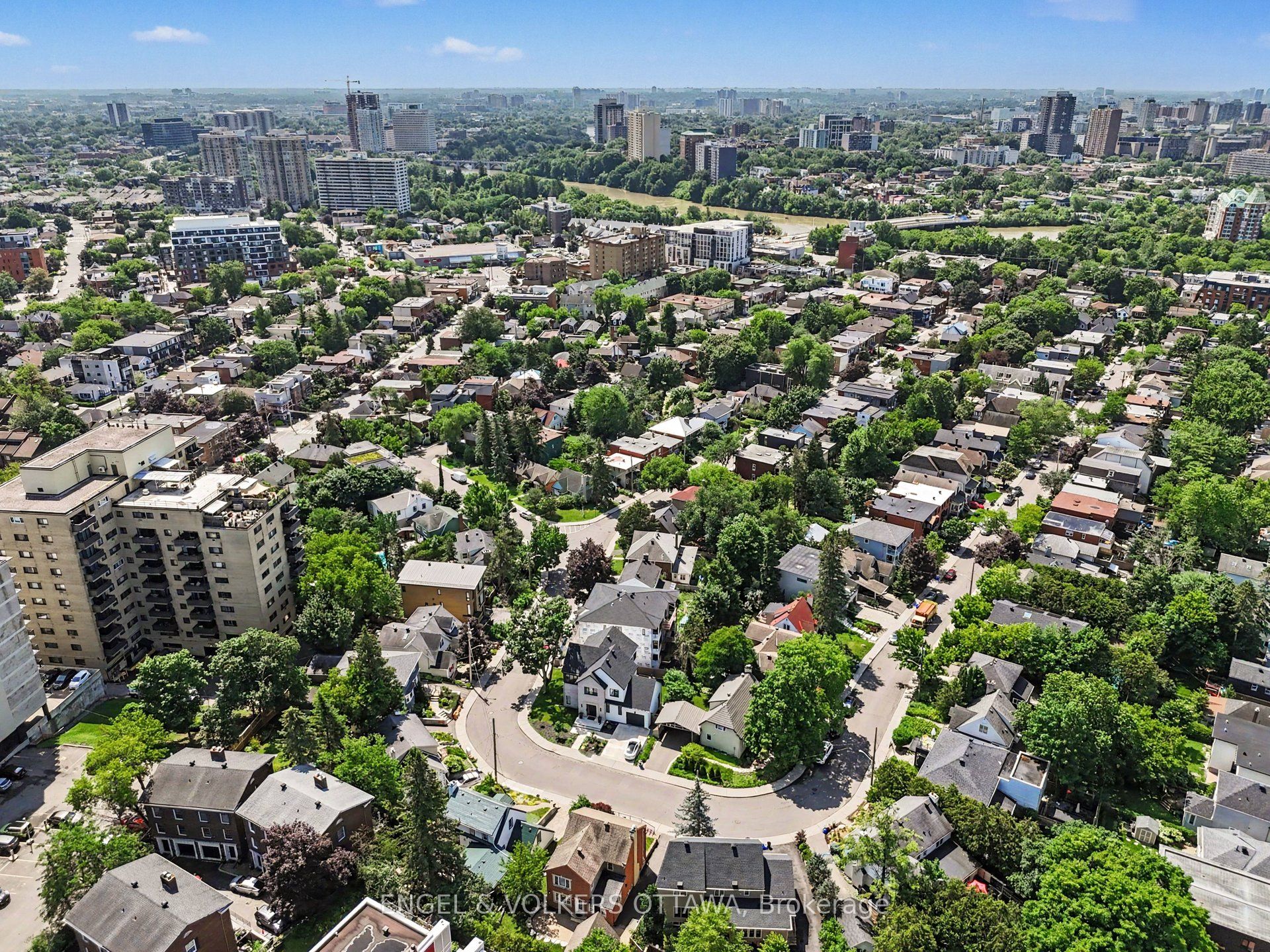 101 Ivy Crescent, New Edinburgh - Lindenlea, ON K1M 1Y1 photo 3