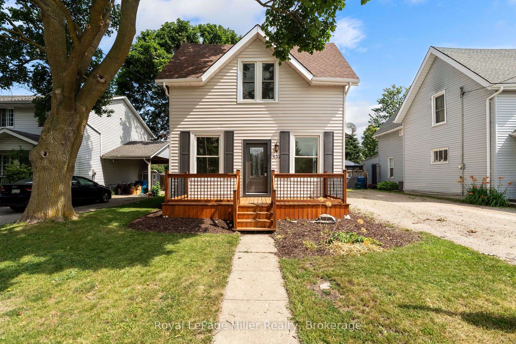 432 Albert Street, Stratford, ON N5A 3L4