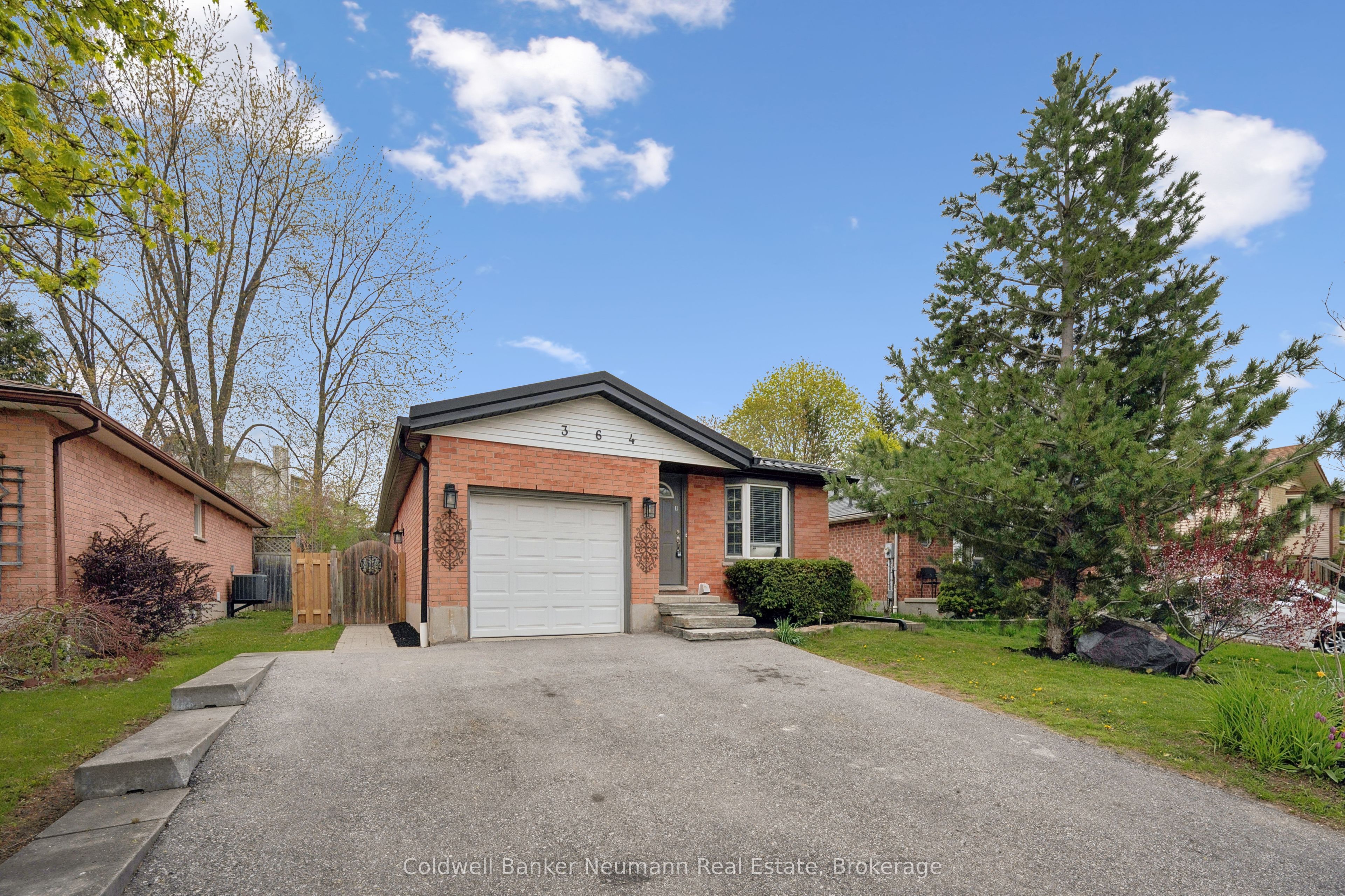 364 Imperial Road S 2, Guelph, ON N1K 1L4