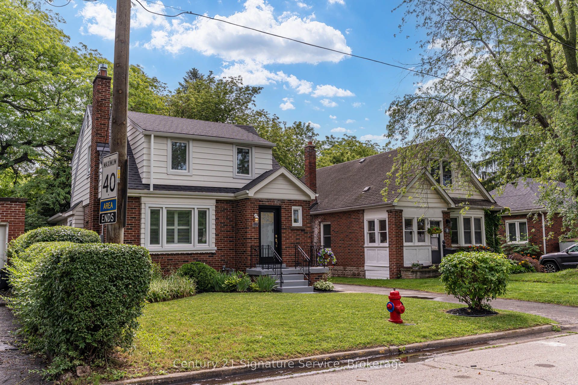 13 Allan Avenue, Hamilton, ON L9H 4N7 photo 3