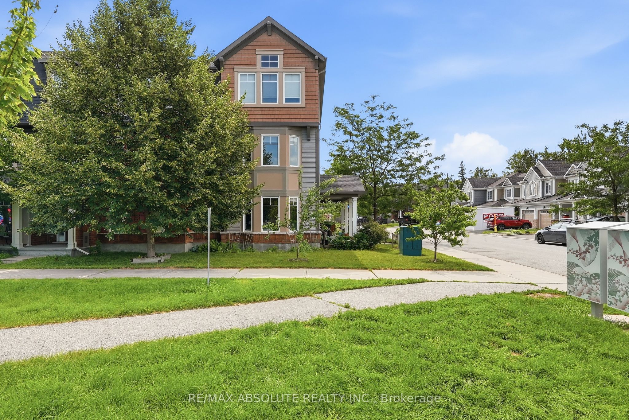 98 Brisote Lane, Stittsville - Munster - Richmond, ON K2S 0V4 photo 5