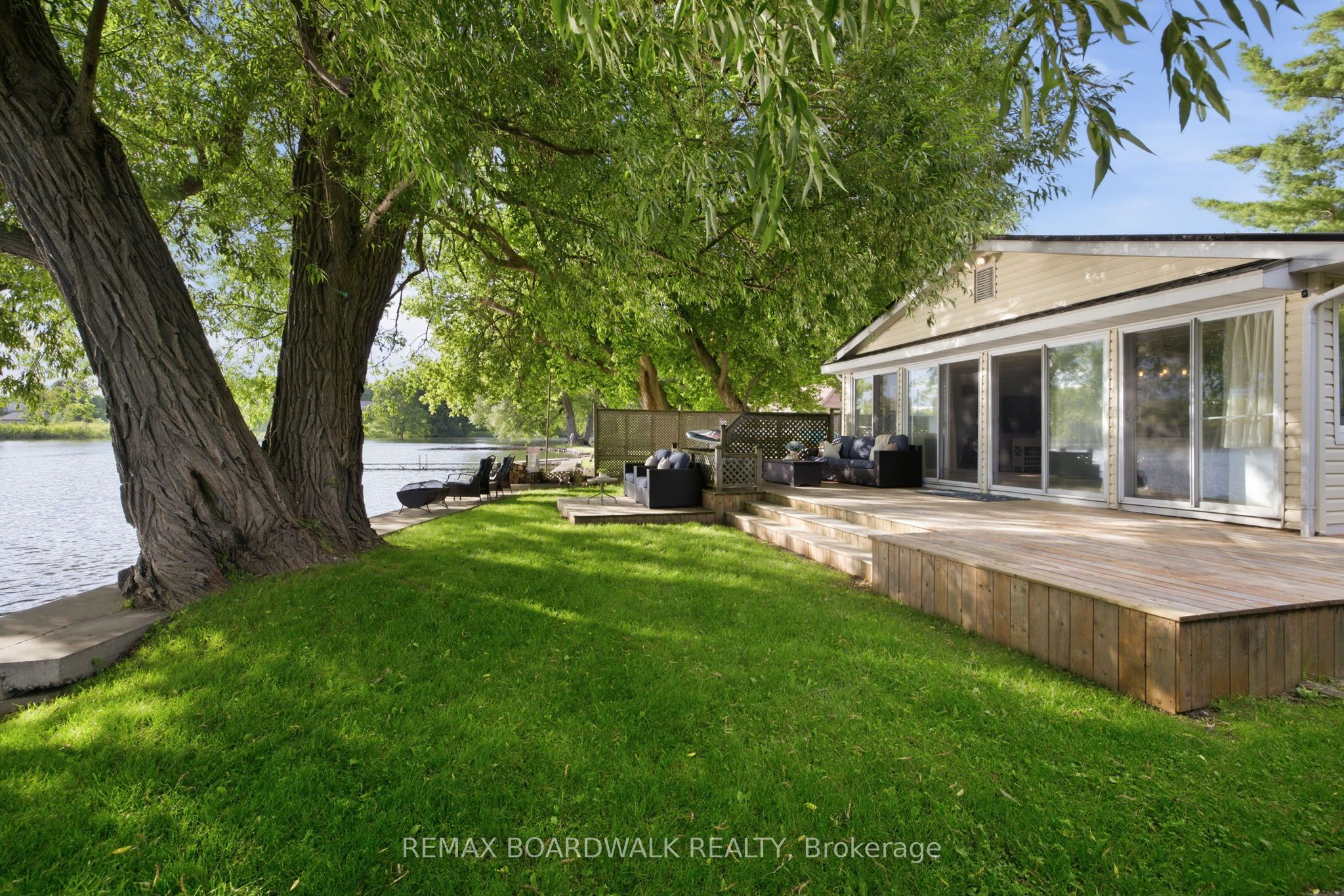 130 Bay Lane, Edwardsburgh/Cardinal, ON K0E 1E0 photo 2