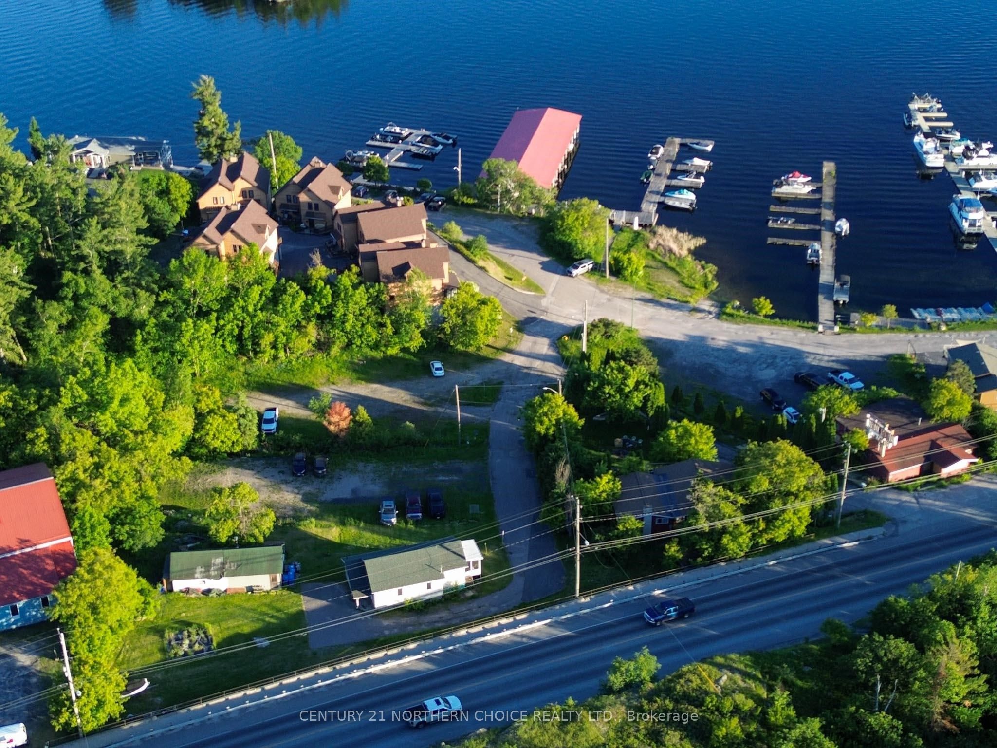 543 Lakeview Dr, Kenora, ON P9N 3P6 photo 2