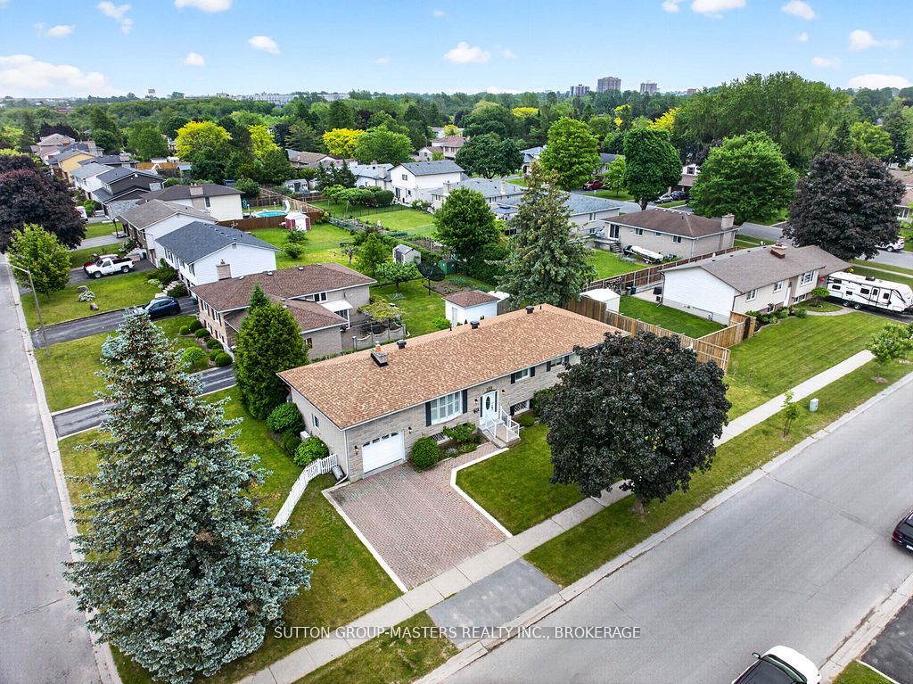 259 Inverness Crescent, Kingston, ON K7M 6G9 photo 3