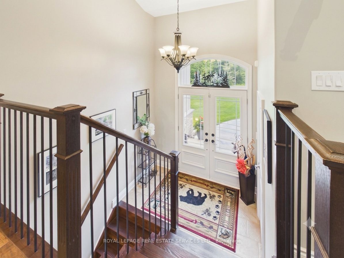1045 Tower Crescent, Gravenhurst, ON P0E 1G0 photo 4