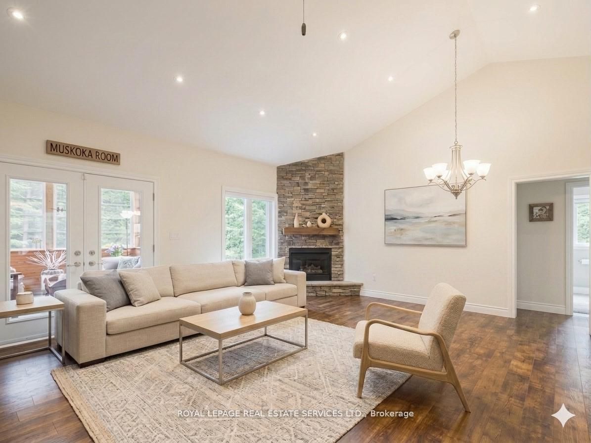 1045 Tower Crescent, Gravenhurst, ON P0E 1G0 photo 5