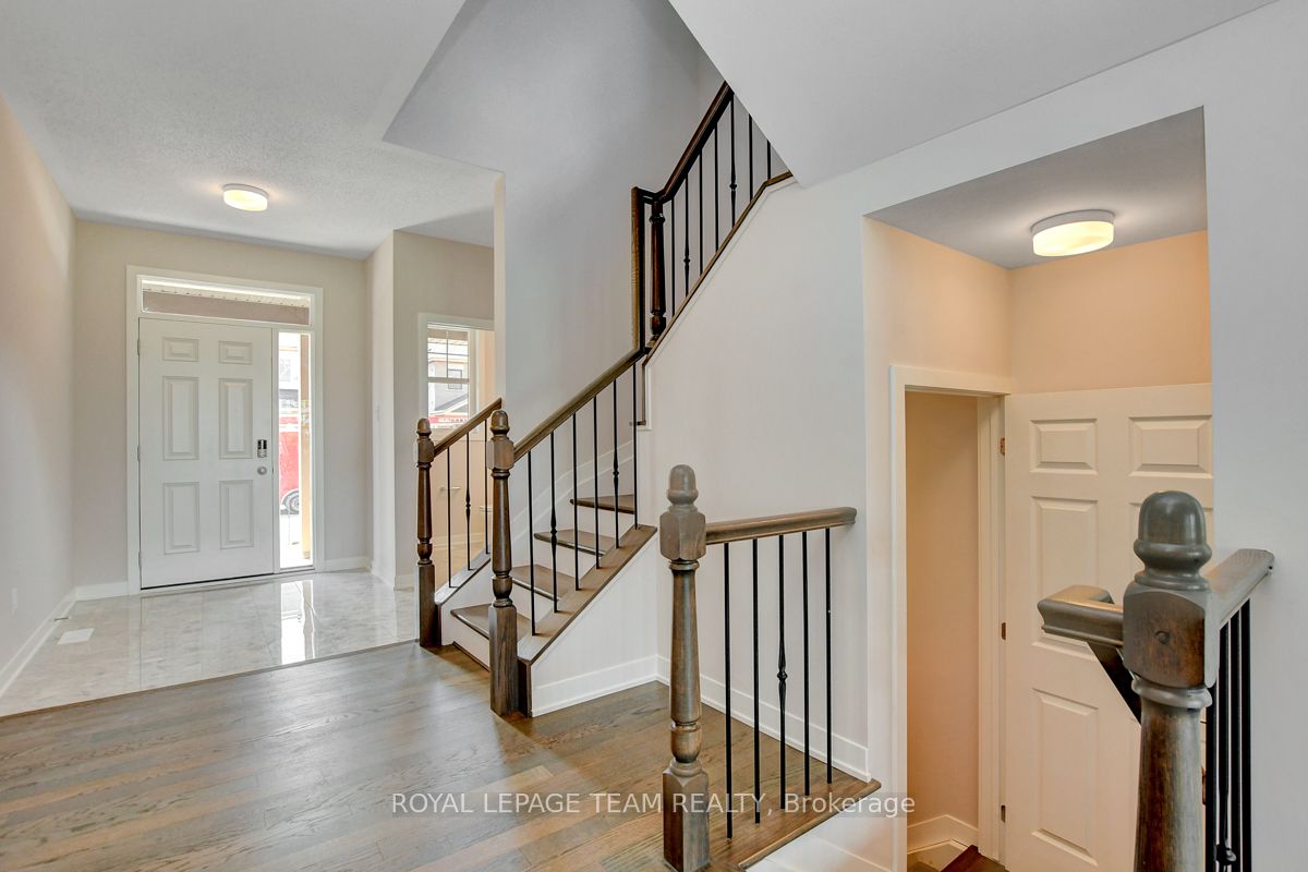 609 BRONZE COPPER Crescent, Stittsville - Munster - Richmond, ON K0A 2Z0 photo 2