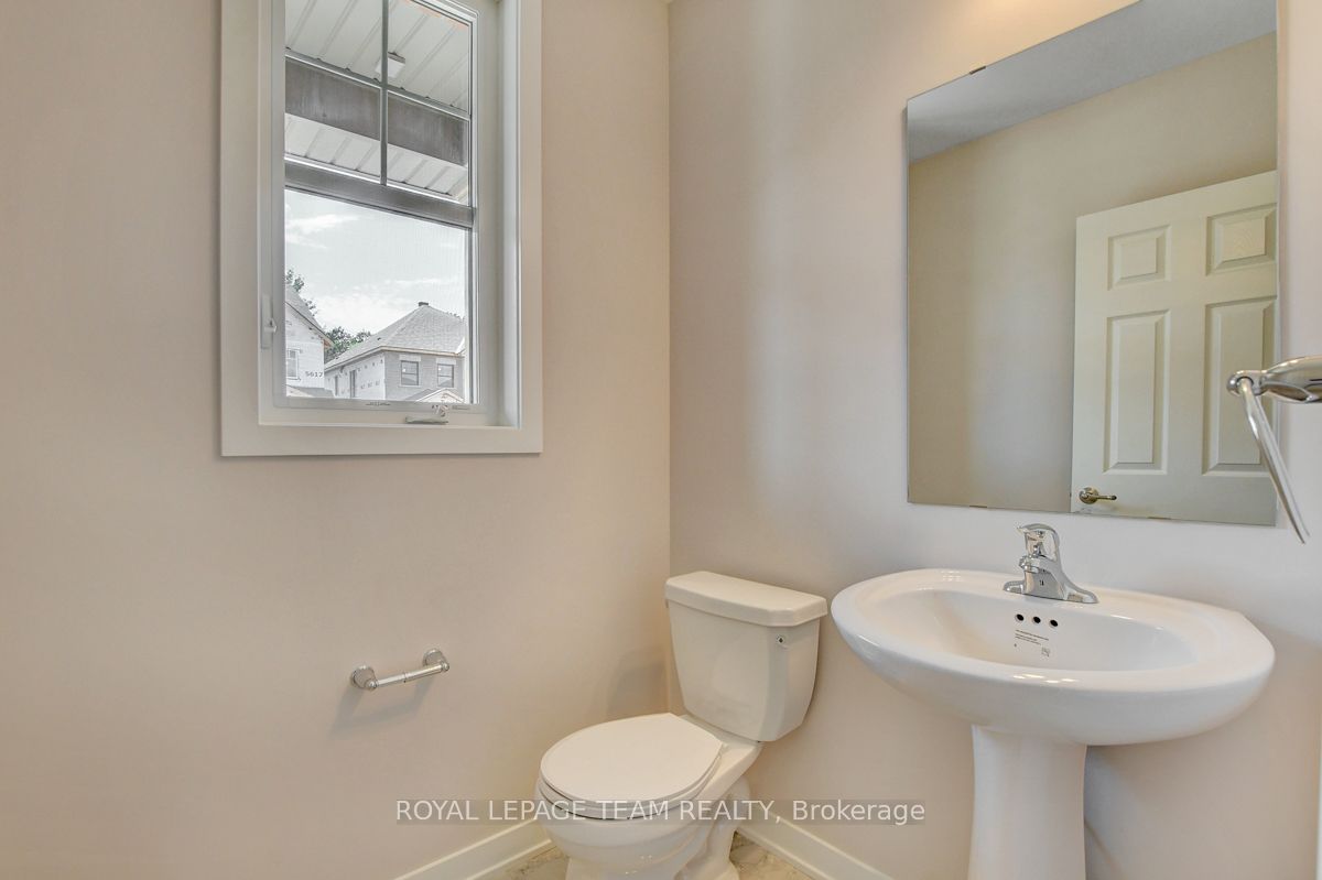 609 BRONZE COPPER Crescent, Stittsville - Munster - Richmond, ON K0A 2Z0 photo 4
