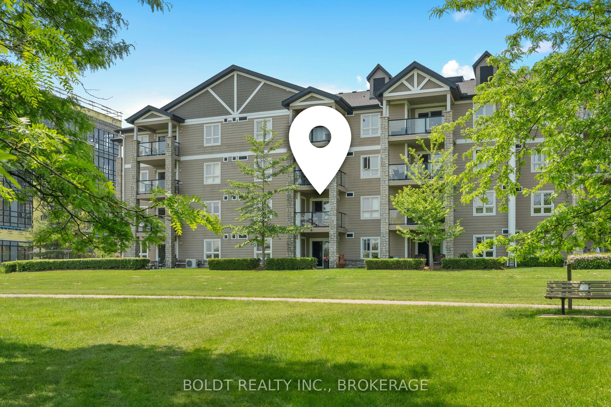 330 Prince Charles Drive S 1214, Welland, ON L3C 7B3 photo 5