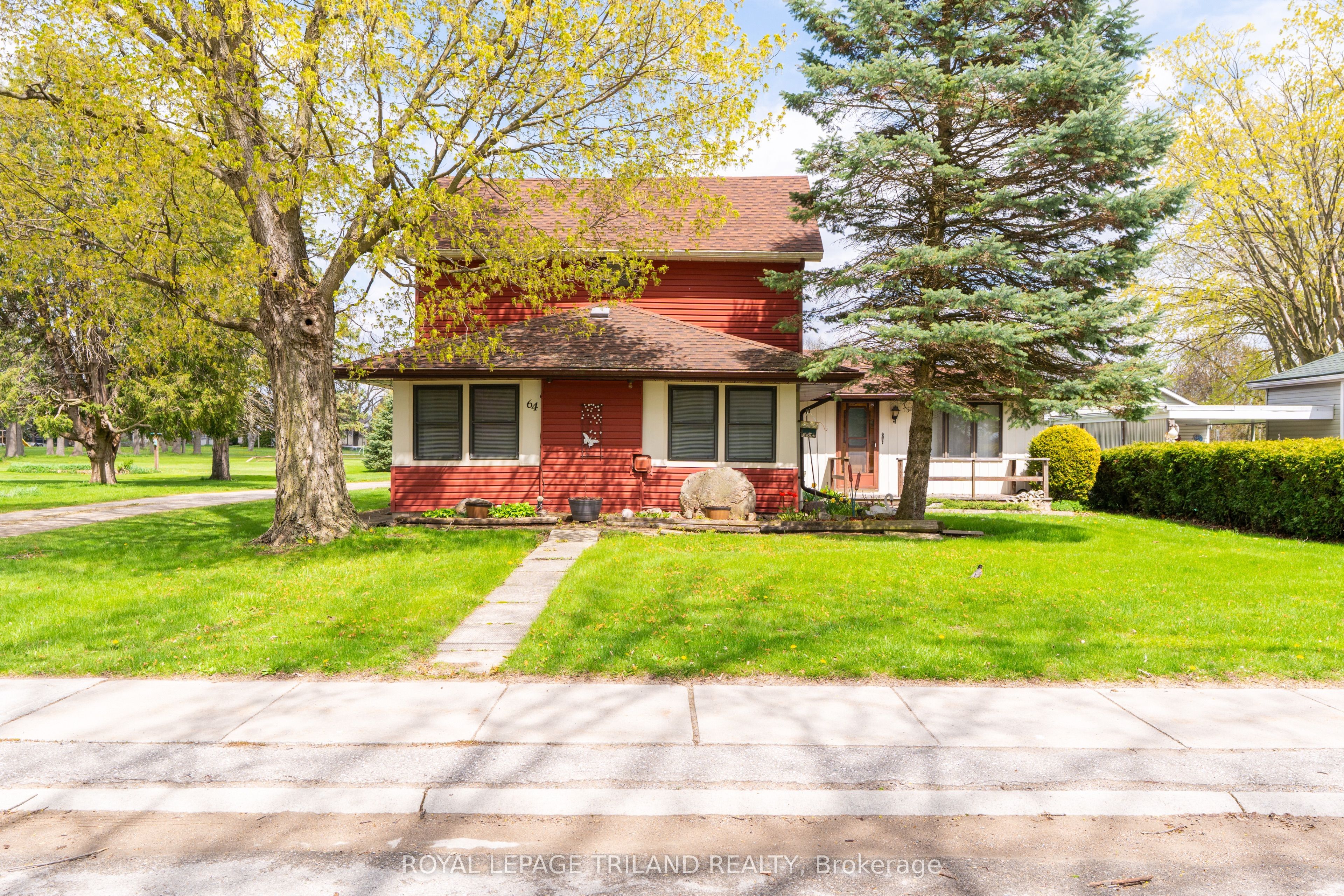 64 Wellington Avenue, Southwest Middlesex, ON N0L 1A0