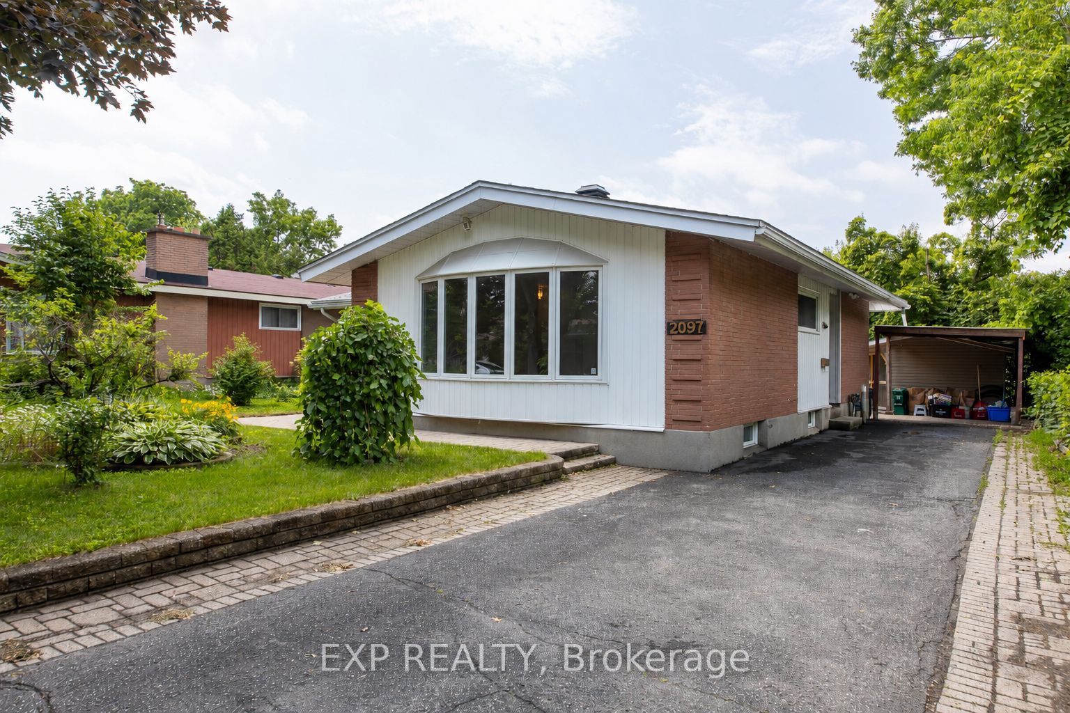 2097 Kingsley Road, Parkway Park - Queensway Terrace S and Area, ON K2C 2X6