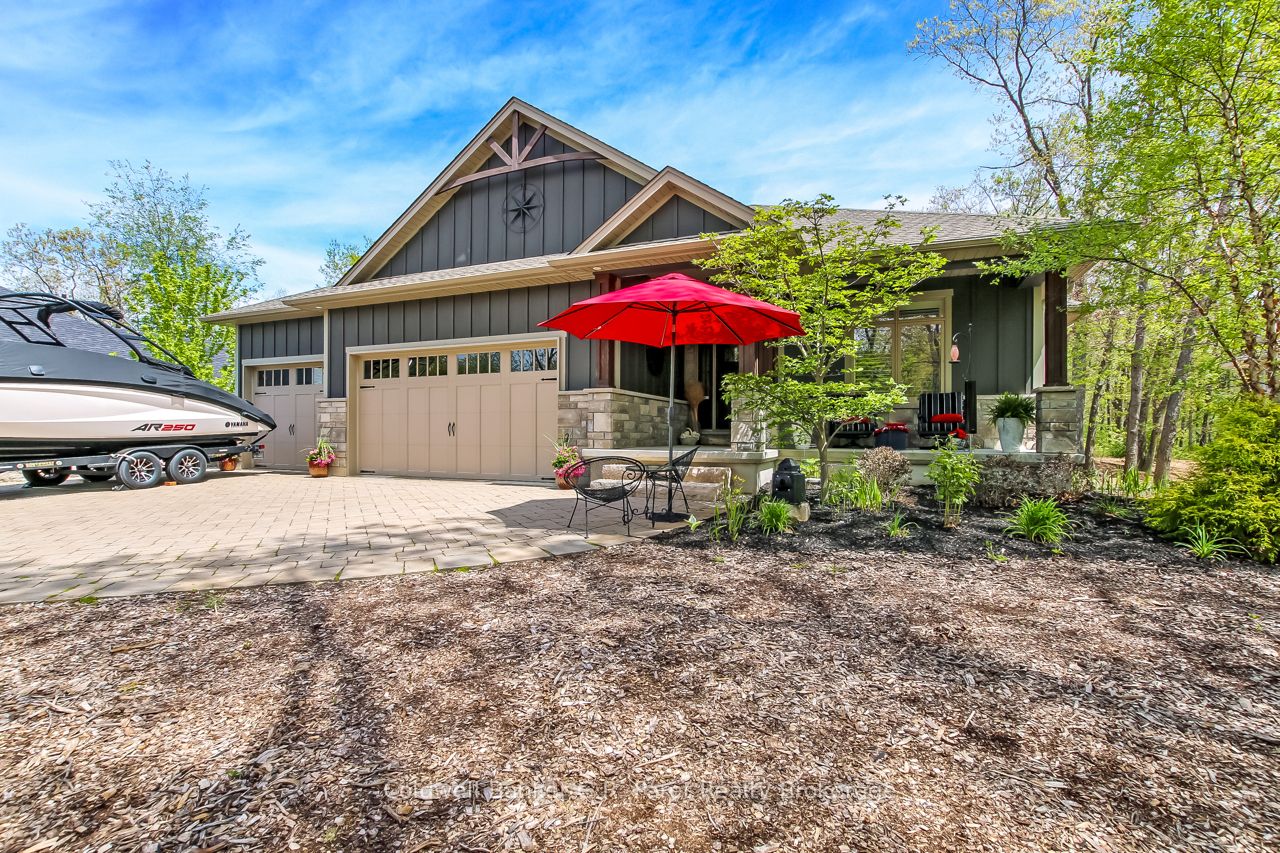 10151 Pinery Bluffs Road, Lambton Shores, ON N0M 1T0