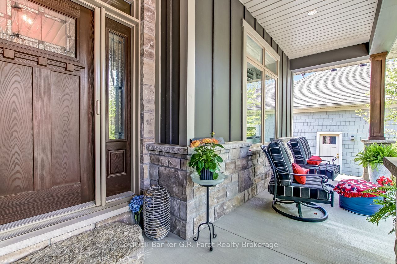 10151 Pinery Bluffs Road, Lambton Shores, ON N0M 1T0 photo 5