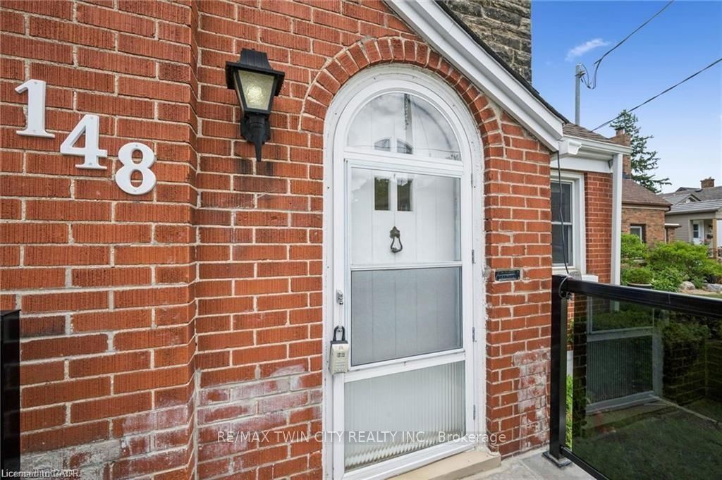 148 Waterloo Street, Waterloo, ON N2J 1Y2 photo 2