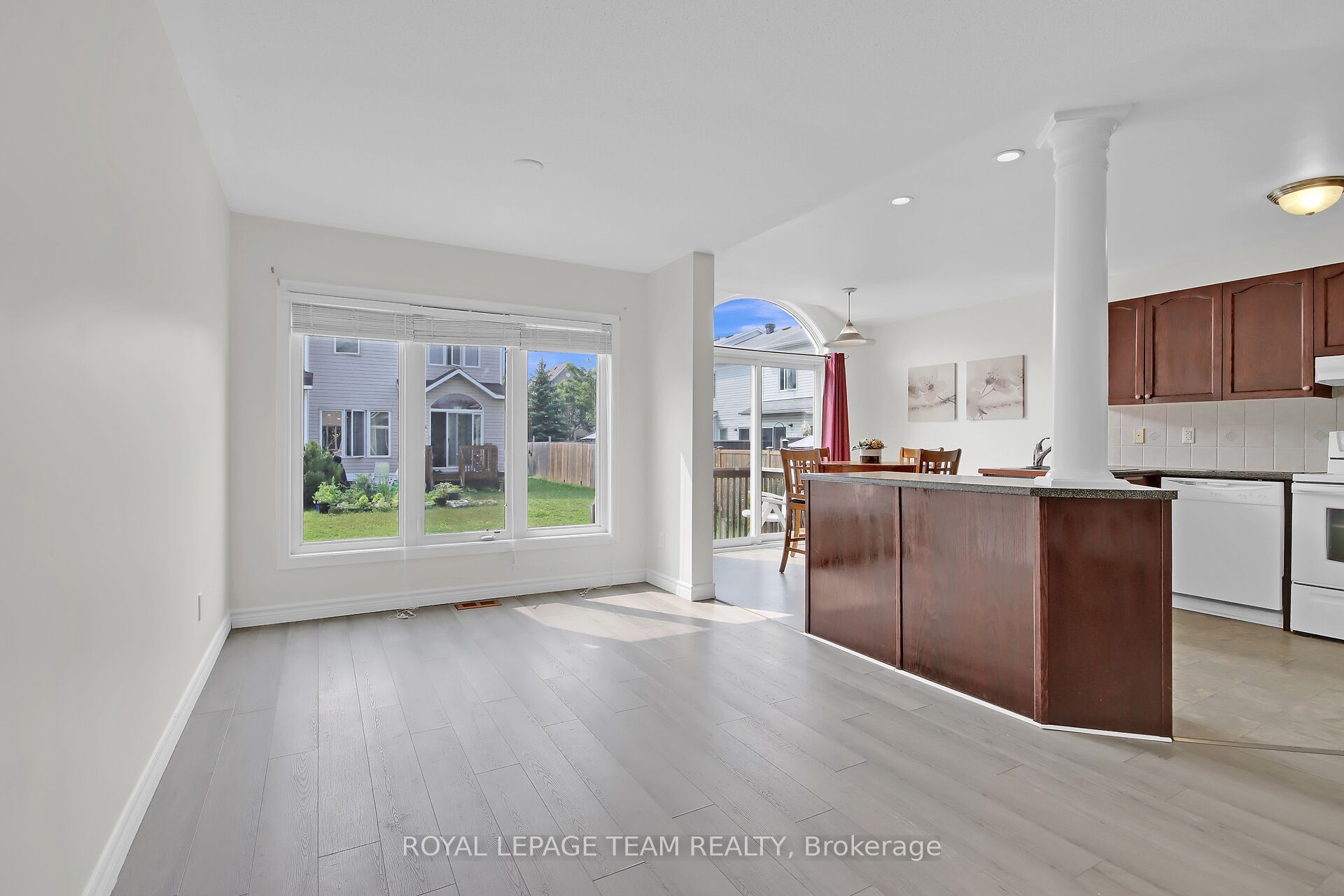 159 TACOM Circle, Barrhaven, ON K2G 4R1 photo 4