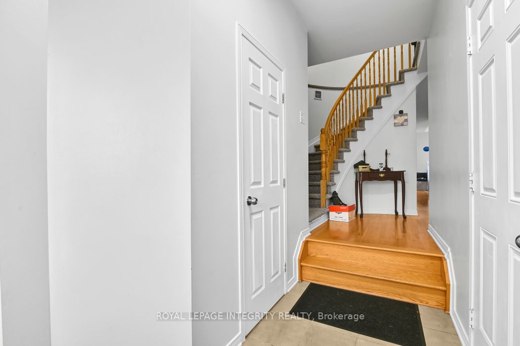 161 Romina Street, Kanata, ON K2S 0J3 photo 4