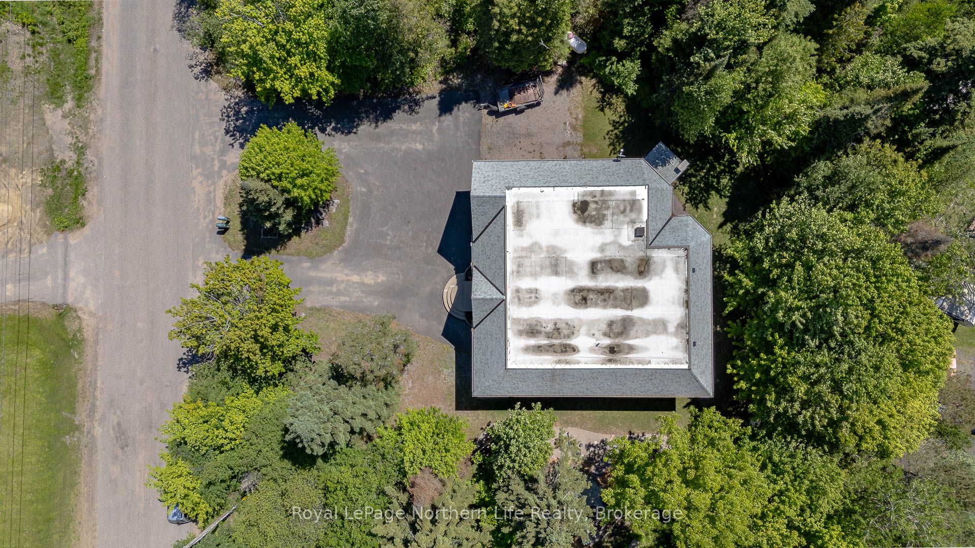421 Collins Drive, North Bay, ON P1B 8G3 photo 4