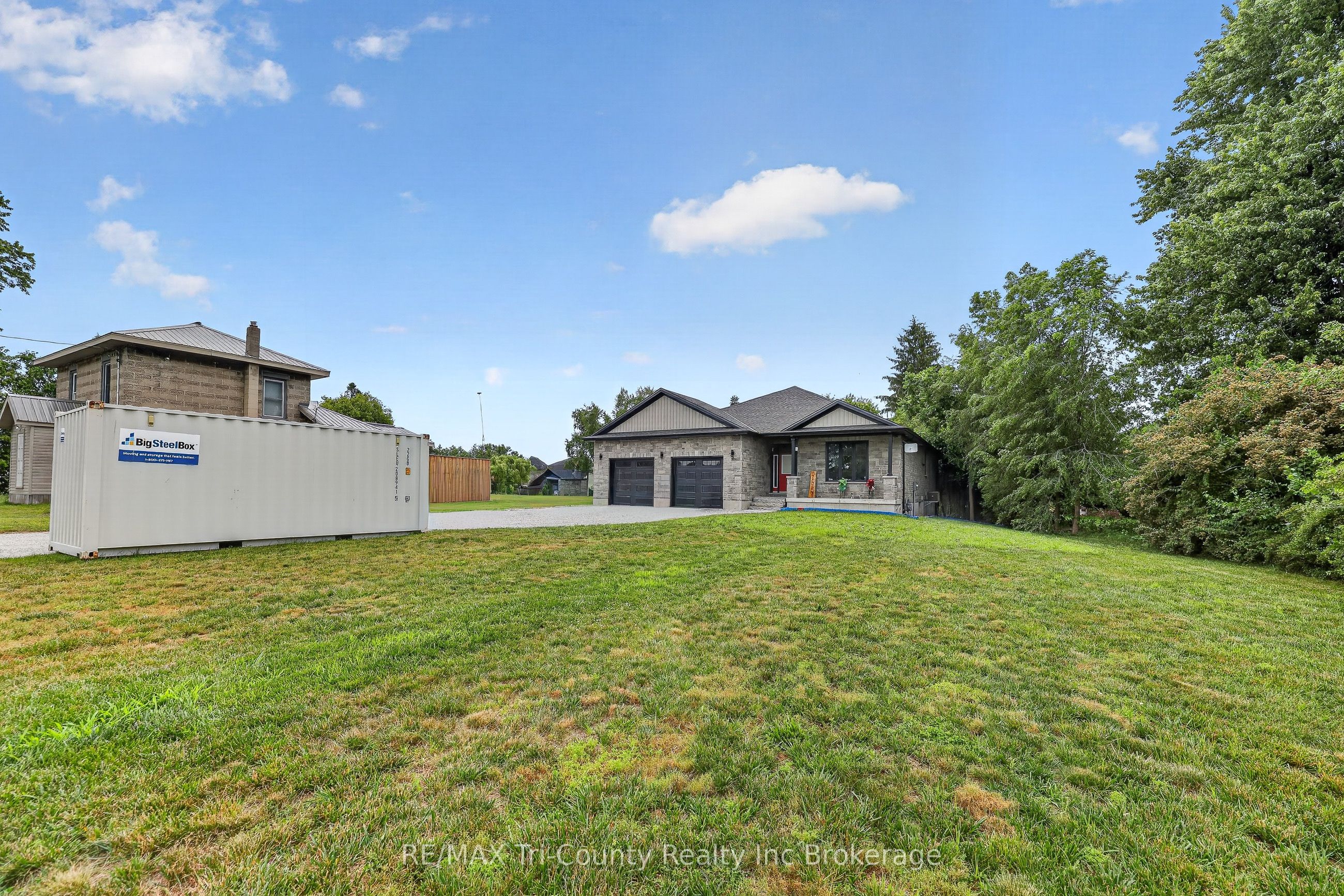 520 Fairground Road W, Norfolk, ON N0E 1G0 photo 3