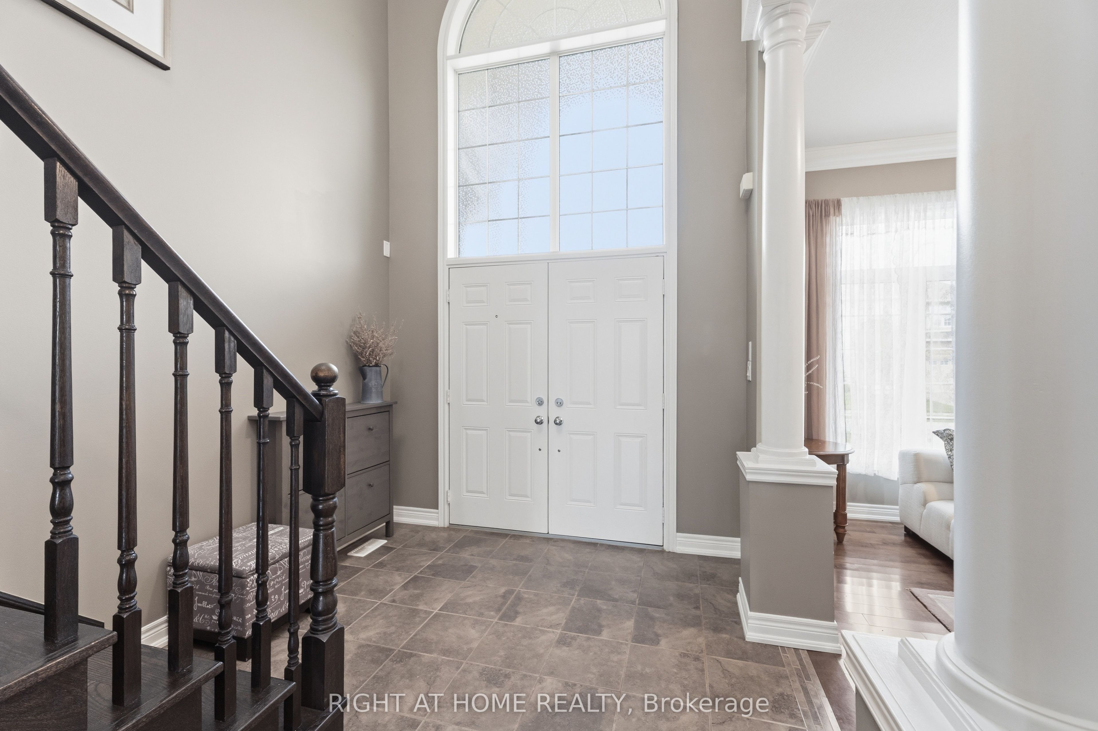 38 Weaver Drive, Hamilton, ON L9K 0G3 photo 3
