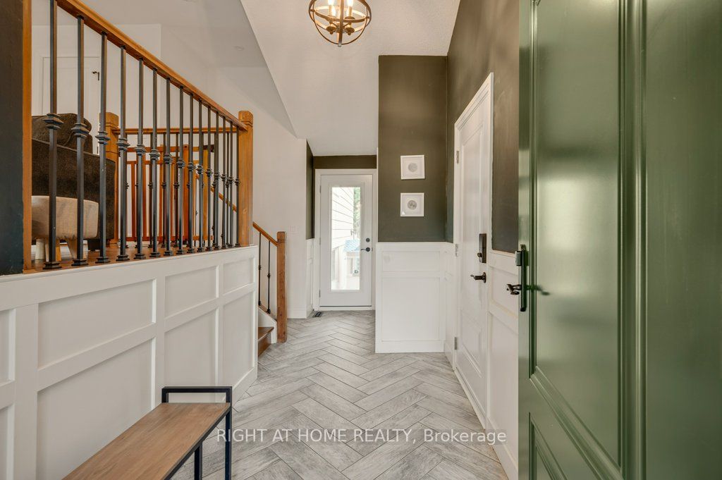 80 Heatherdale Place, Hamilton, ON L9C 6N9 photo 3
