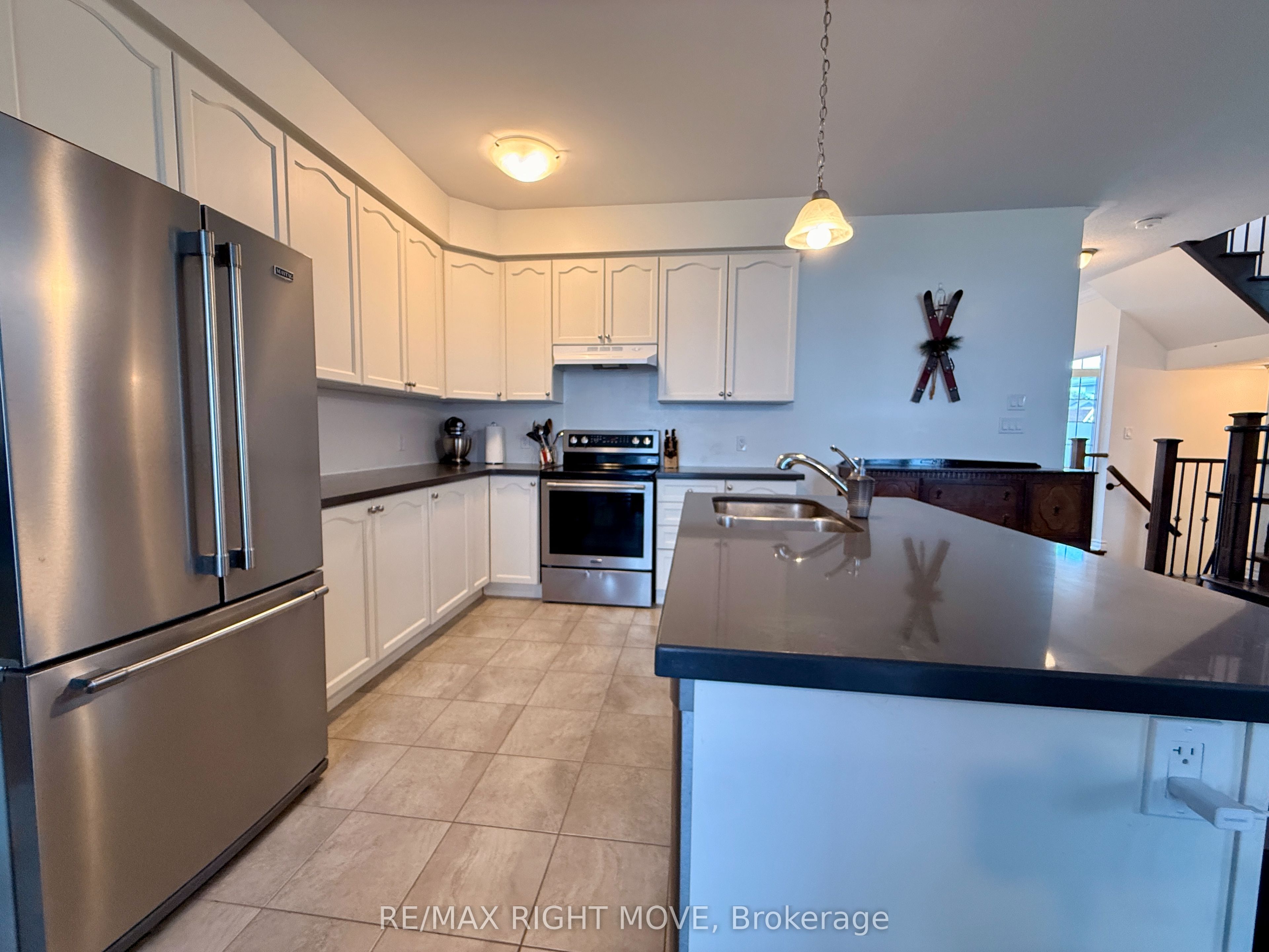 41 Primeau Crescent, Kawartha Lakes, ON K9V 0M6 photo 4
