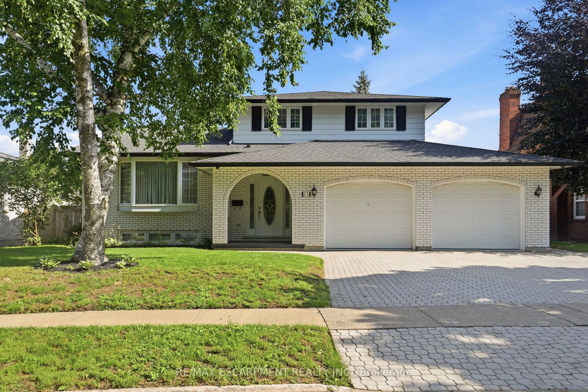 11 Tanera Crescent, St. Catharines, ON L2M 7J7