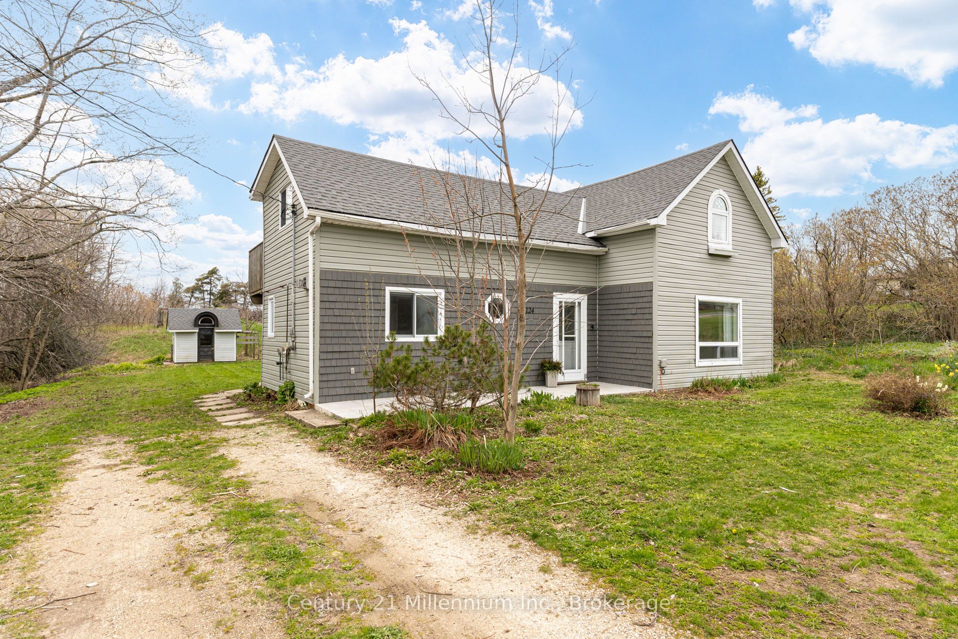 124 MAIN Street, Northern Bruce Peninsula, ON N0H 1W0 photo 2