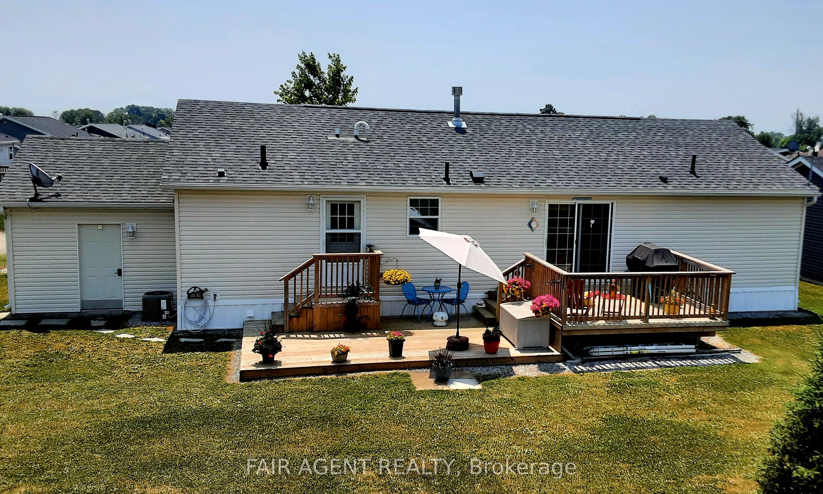 7 Forest Trail, Haldimand, ON N0A 1L0 photo 2