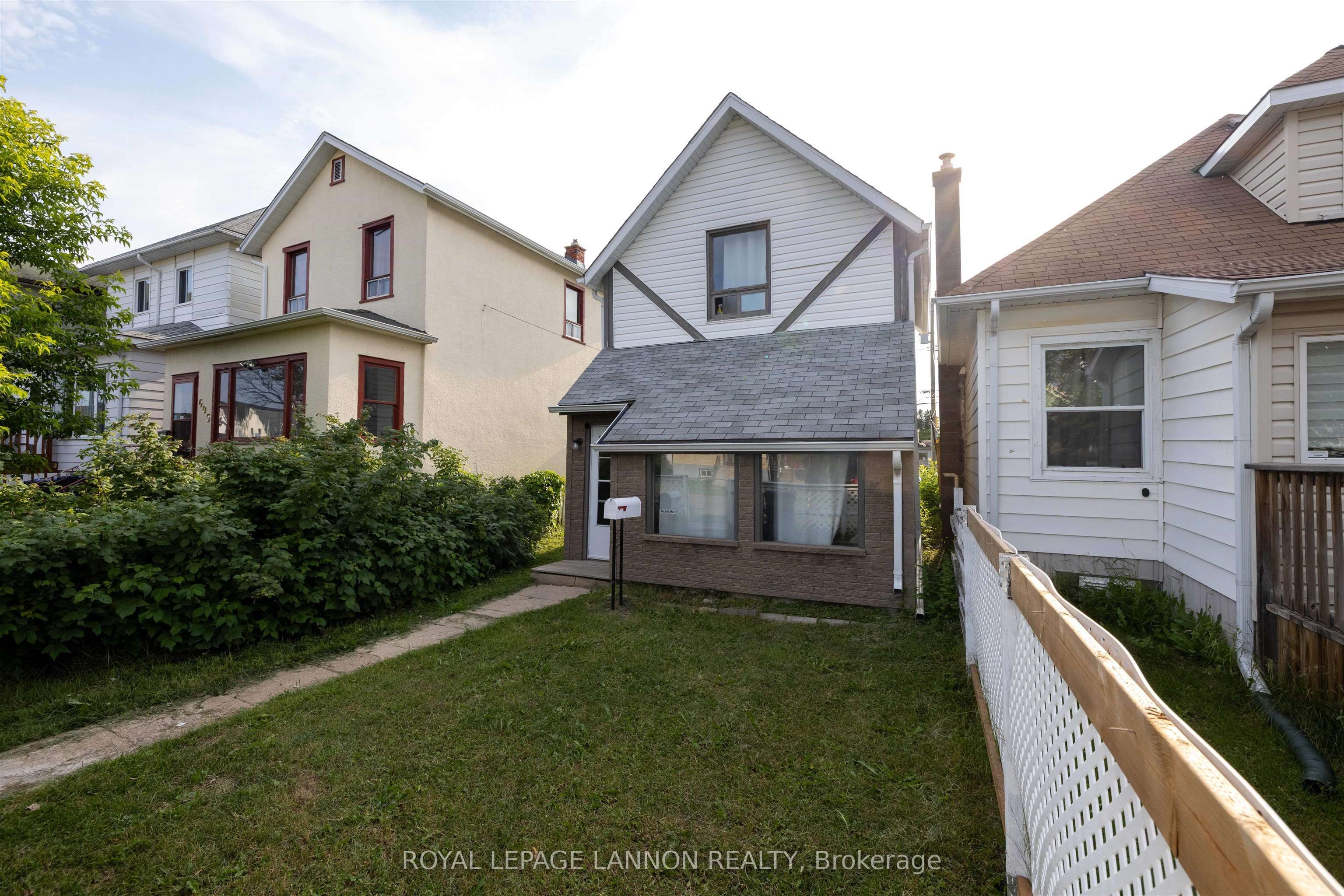 607 WILEY Street, Thunder Bay, ON P7C 3N6 photo 2