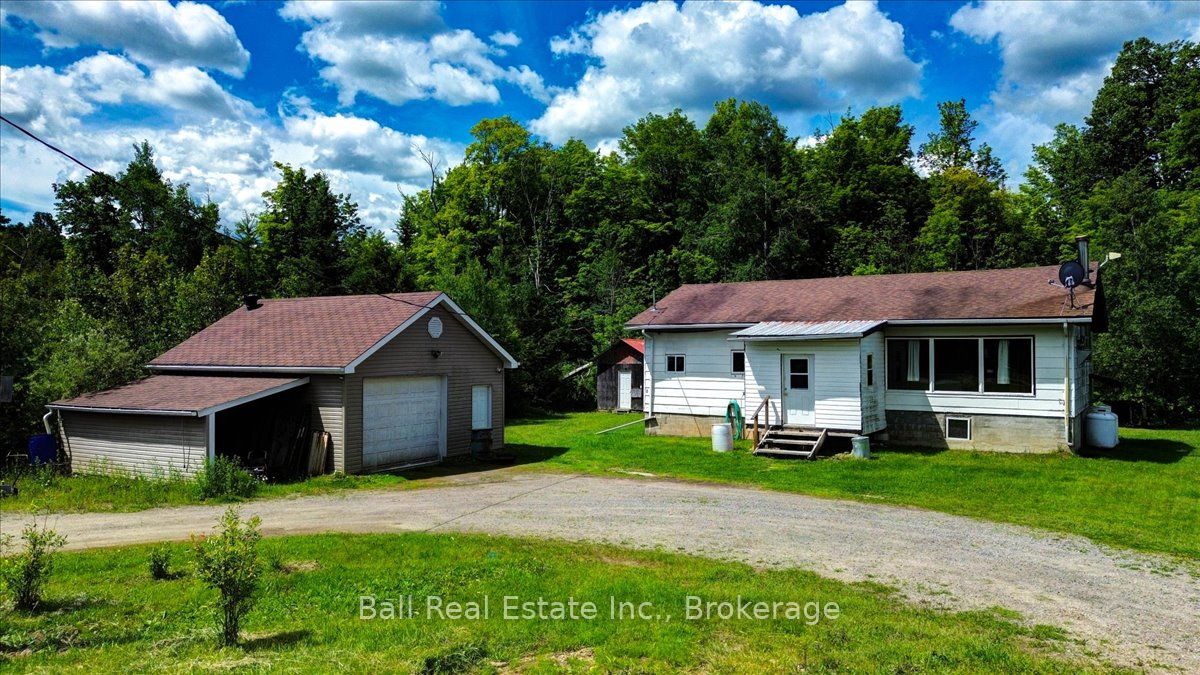 21819 Highway 62, Limerick, ON K0L 1W0