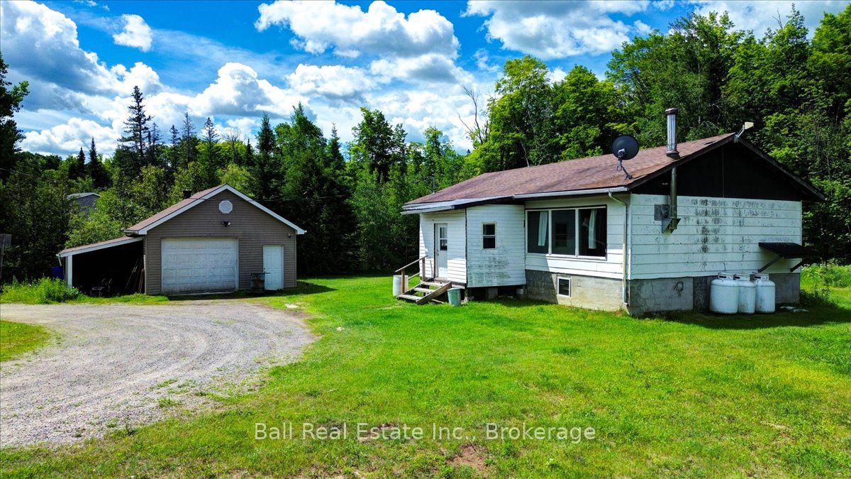 21819 Highway 62, Limerick, ON K0L 1W0 photo 5
