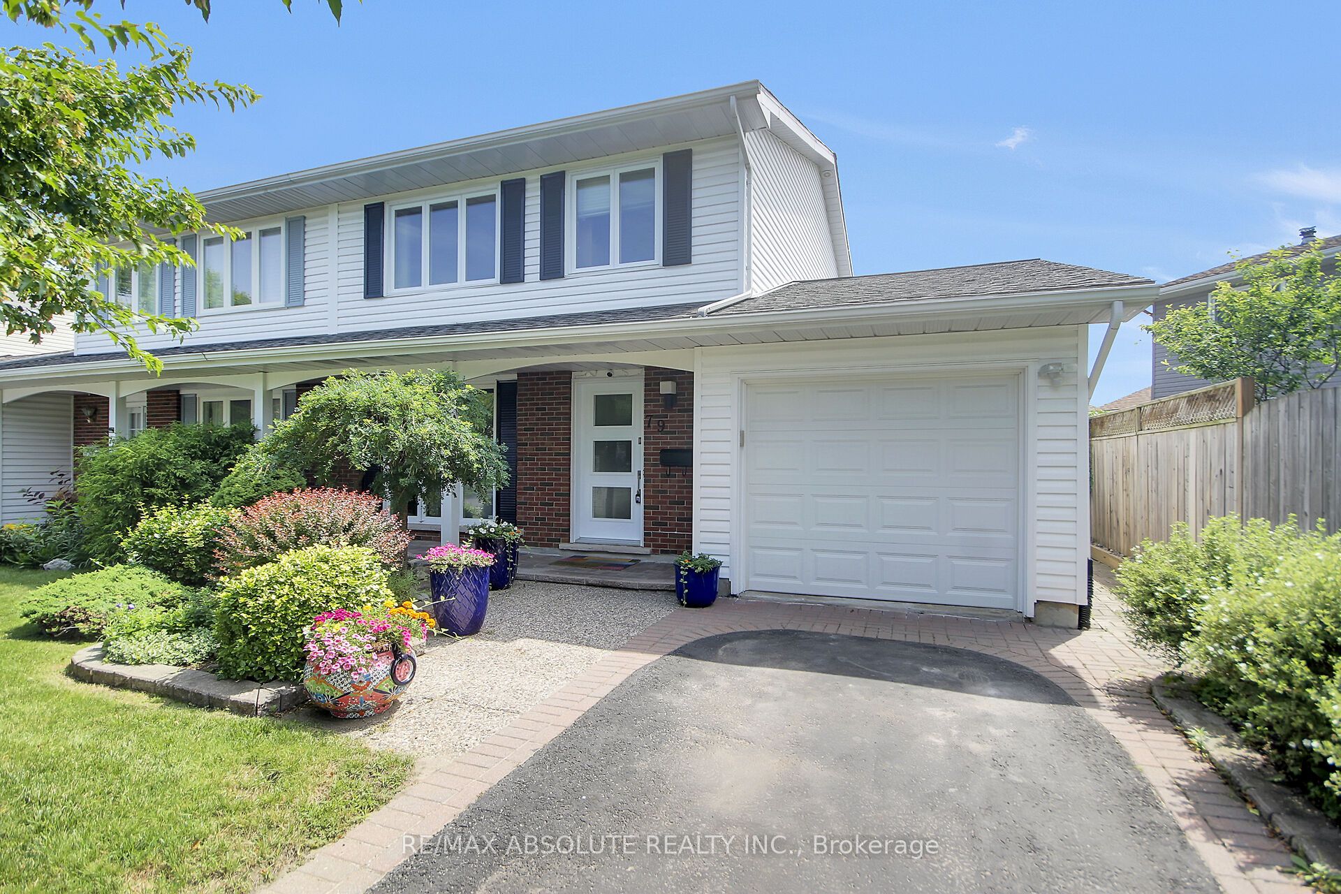 79 Shoreham Avenue, South of Baseline to Knoxdale, ON K2G 3X3