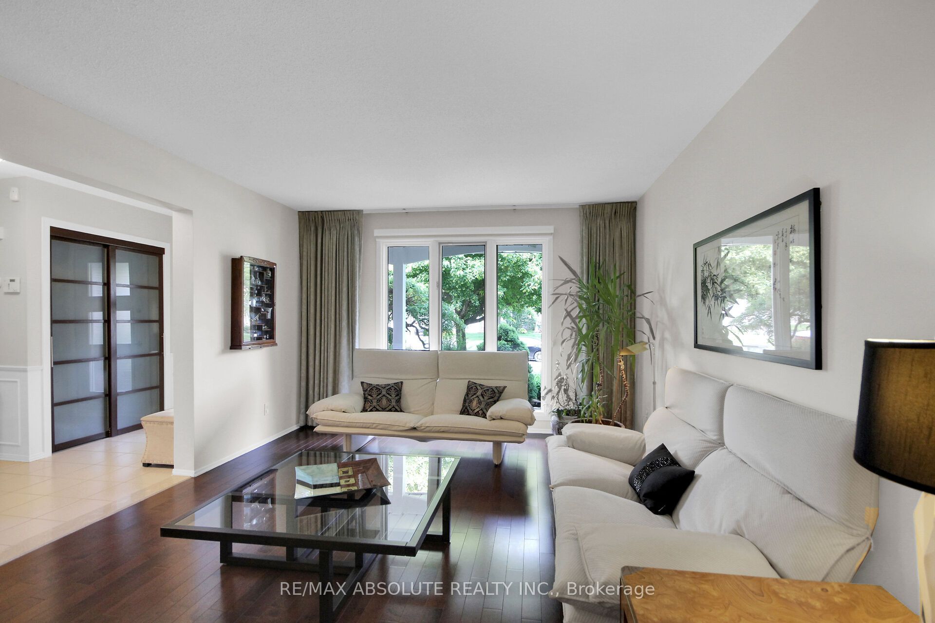 79 Shoreham Avenue, South of Baseline to Knoxdale, ON K2G 3X3 photo 4