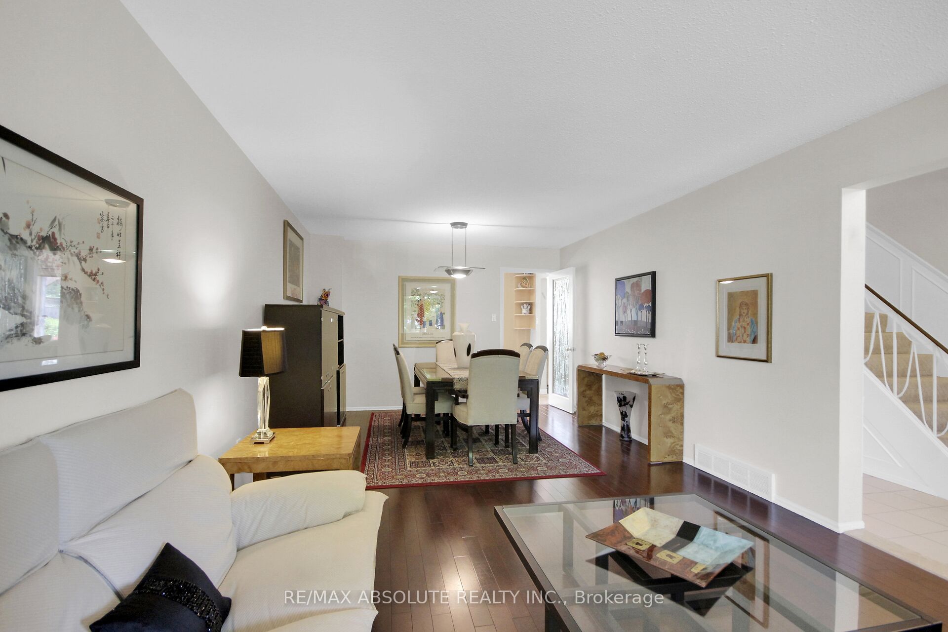 79 Shoreham Avenue, South of Baseline to Knoxdale, ON K2G 3X3 photo 5