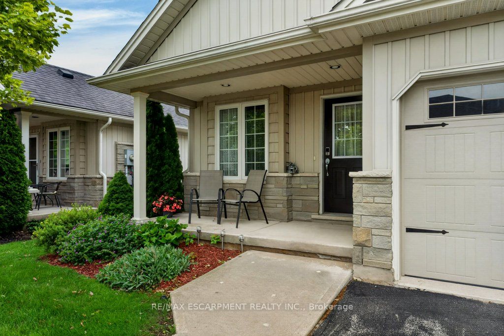 22 Jenny Crescent 18, West Lincoln, ON L0R 2A0 photo 5